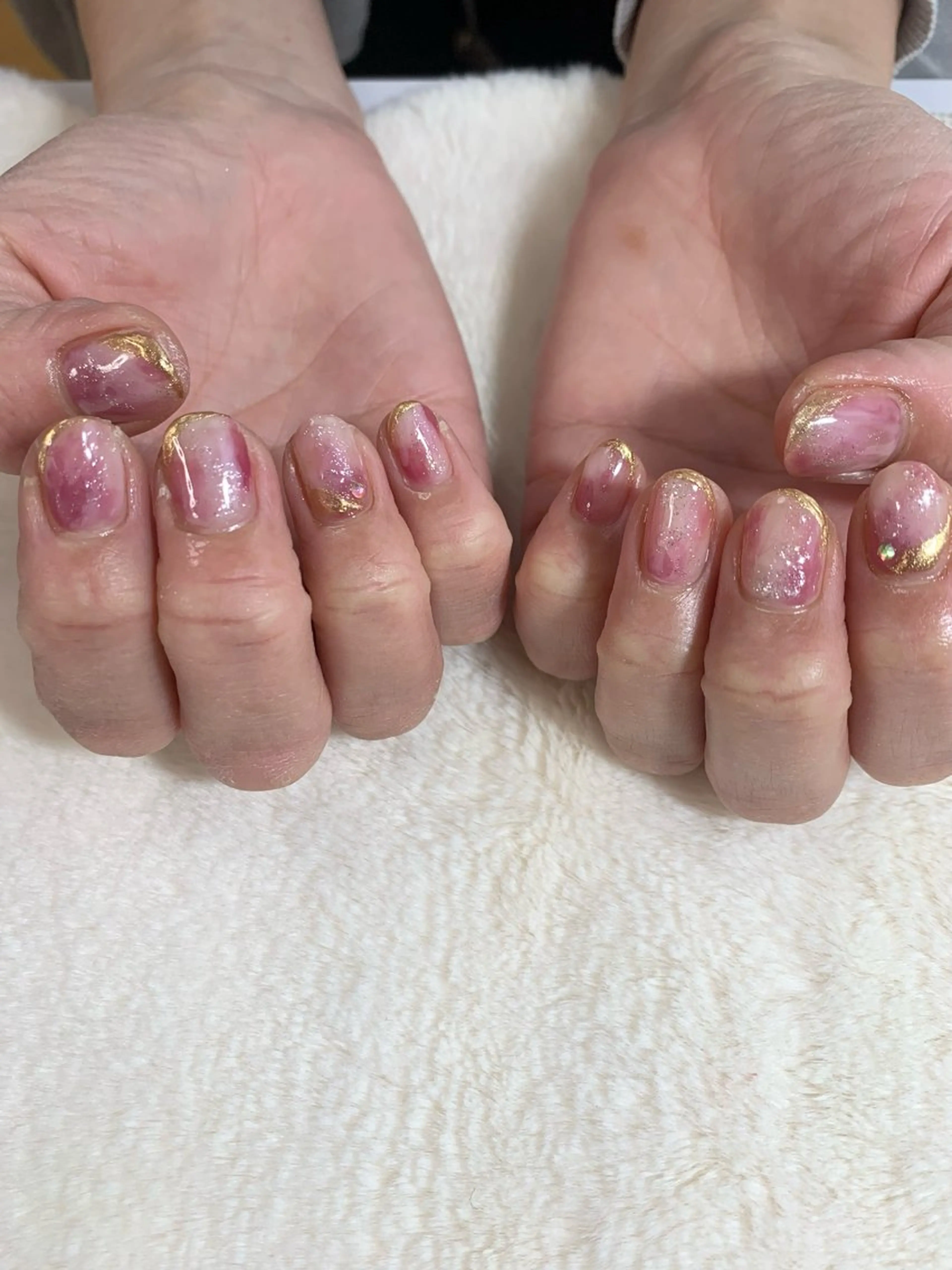 ネイル 大理石ネイル(マーブル) ハンドネイル 磯谷 恭子のネイルデザイン