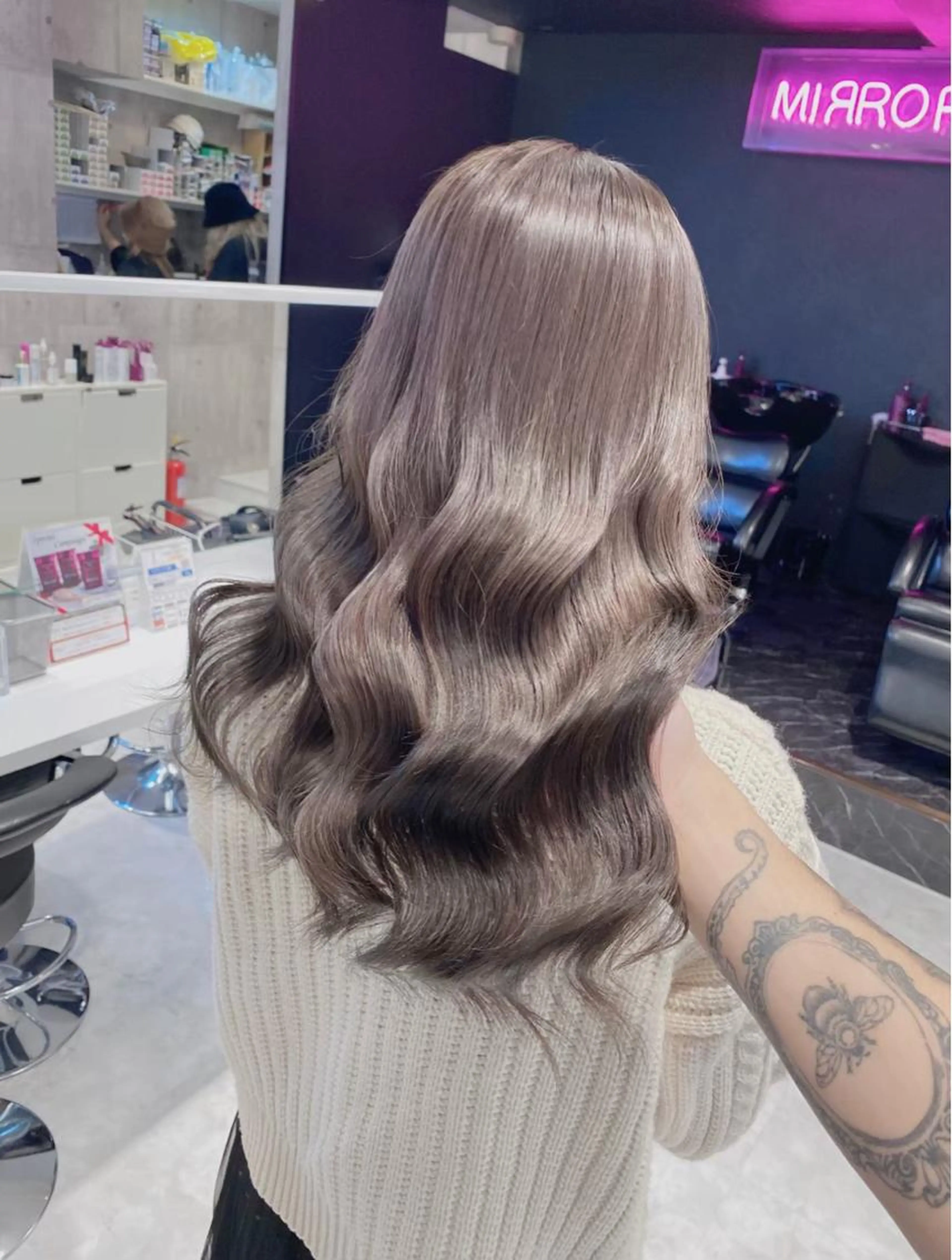 【地毛が肩上の方限定🌸】最高級レミー毛シールエクステ80枚✨ショート→ロングも自然に🫧🎀の写真