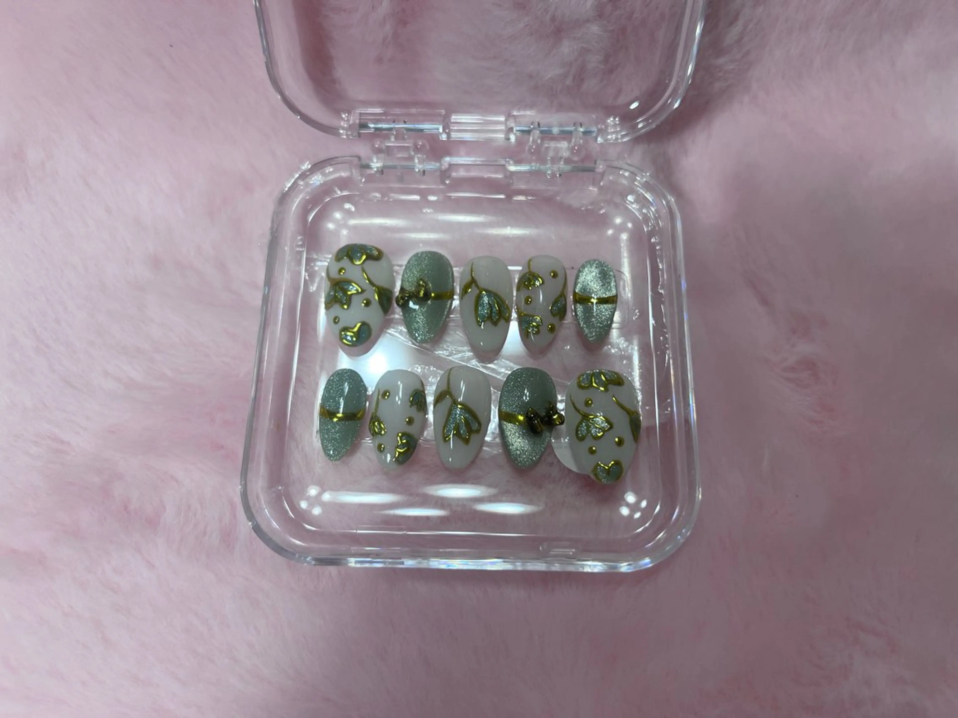 ネイル ハンドネイル ヒナネイルサロン所属・Hina ネイルサロンのネイルデザイン