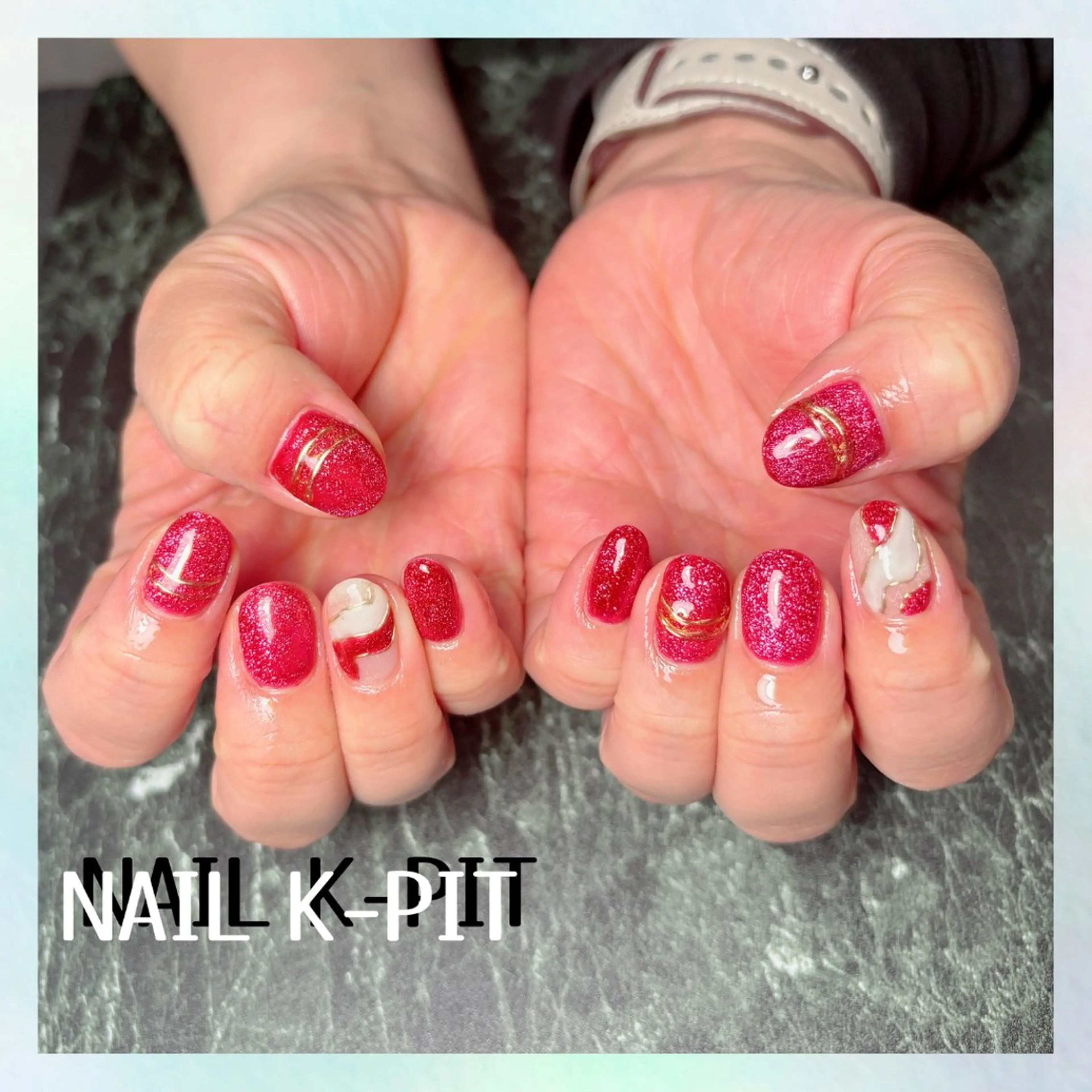 ネイル フットネイル ジェルネイル マグネットネイル ニュアンスネイル 赤色 ハンドネイル NAIL K-PIT ネイル ケーピットのネイルデザイン
