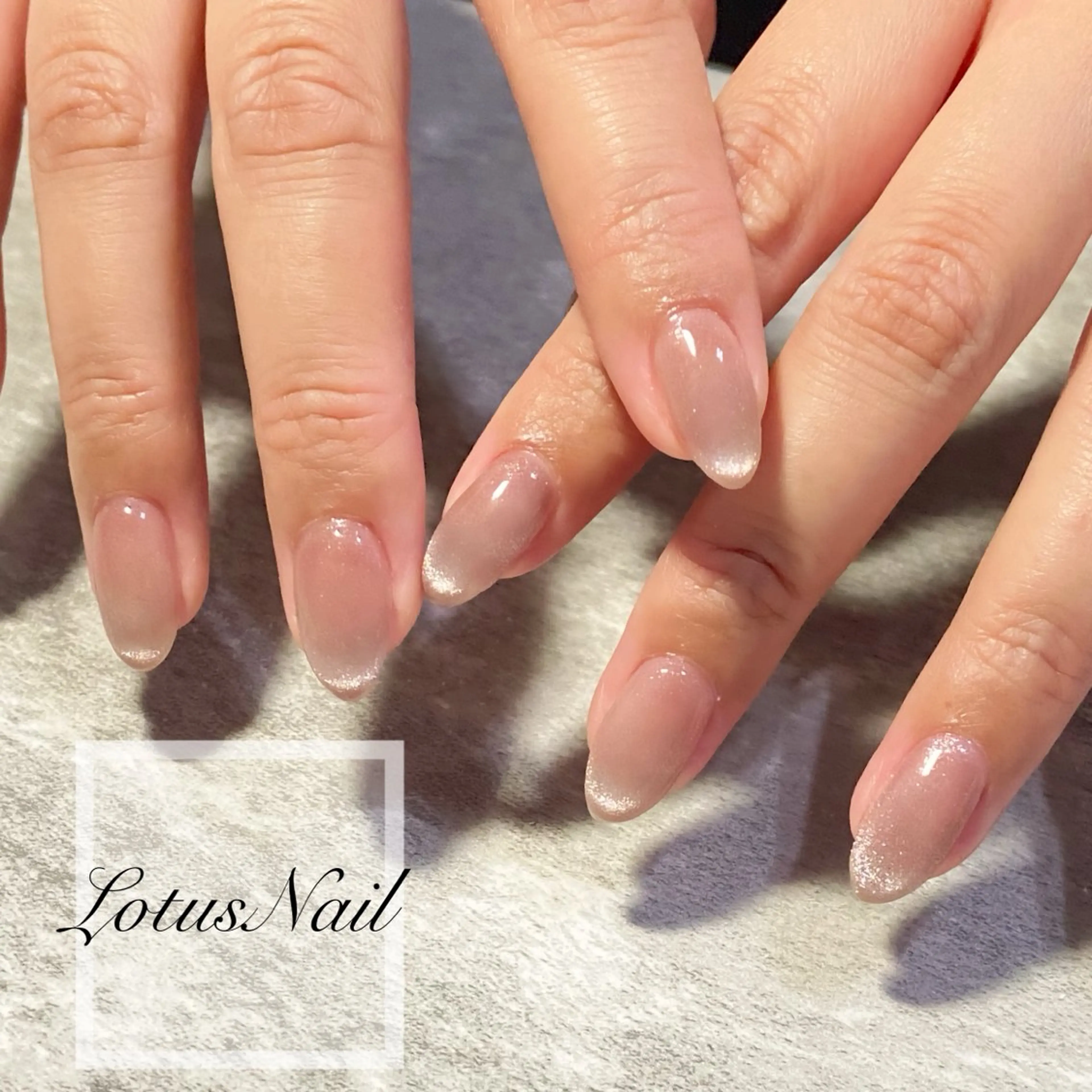ネイル マグネットネイル ハンドネイル Lotus Nailのネイルデザイン