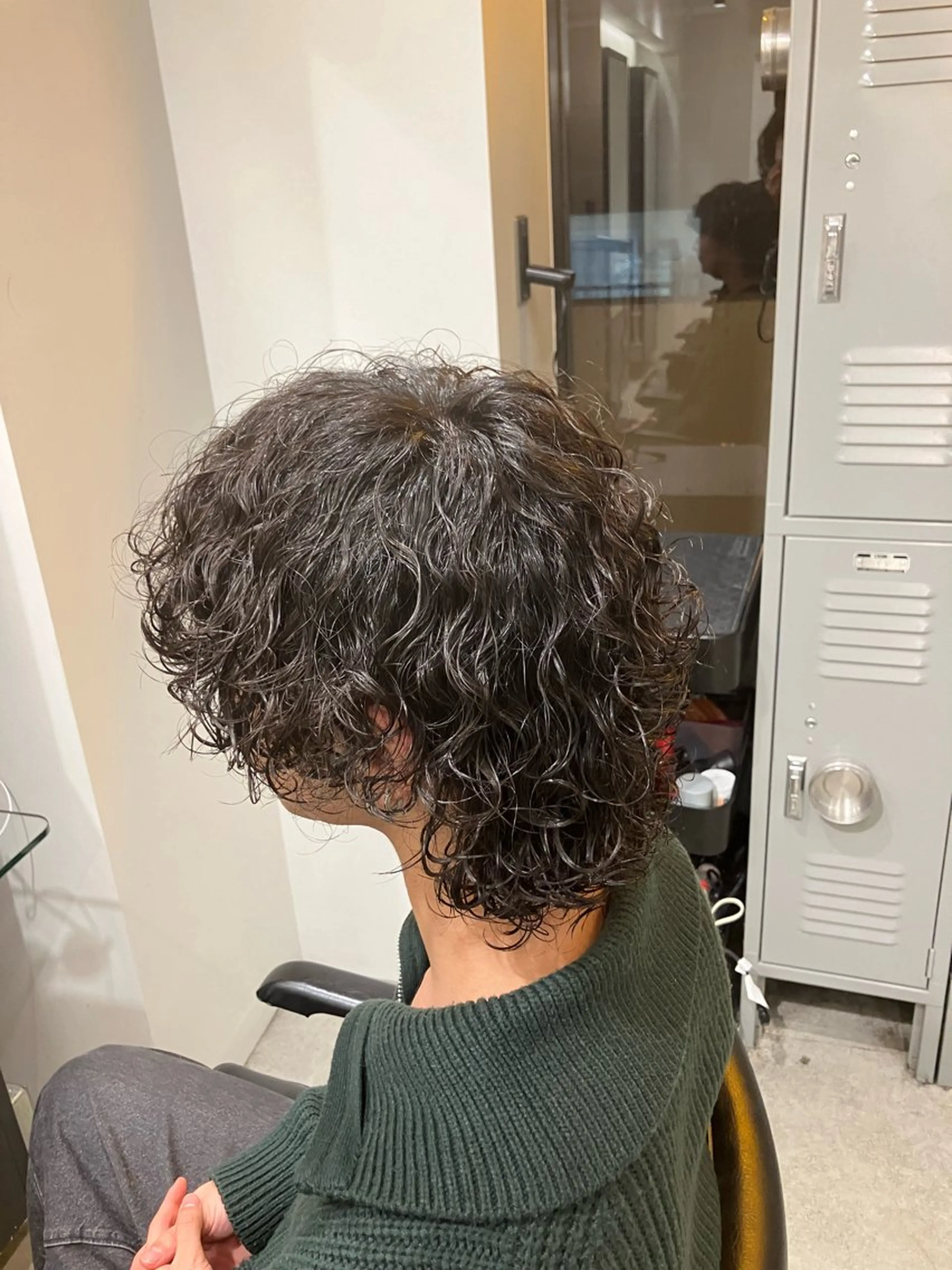 パーマ メンズ メンズパーマ プードルパーマ 波巻きパーマ プードルパーマ パーマ fifth原宿 A:Ri🧸のヘアスタイル