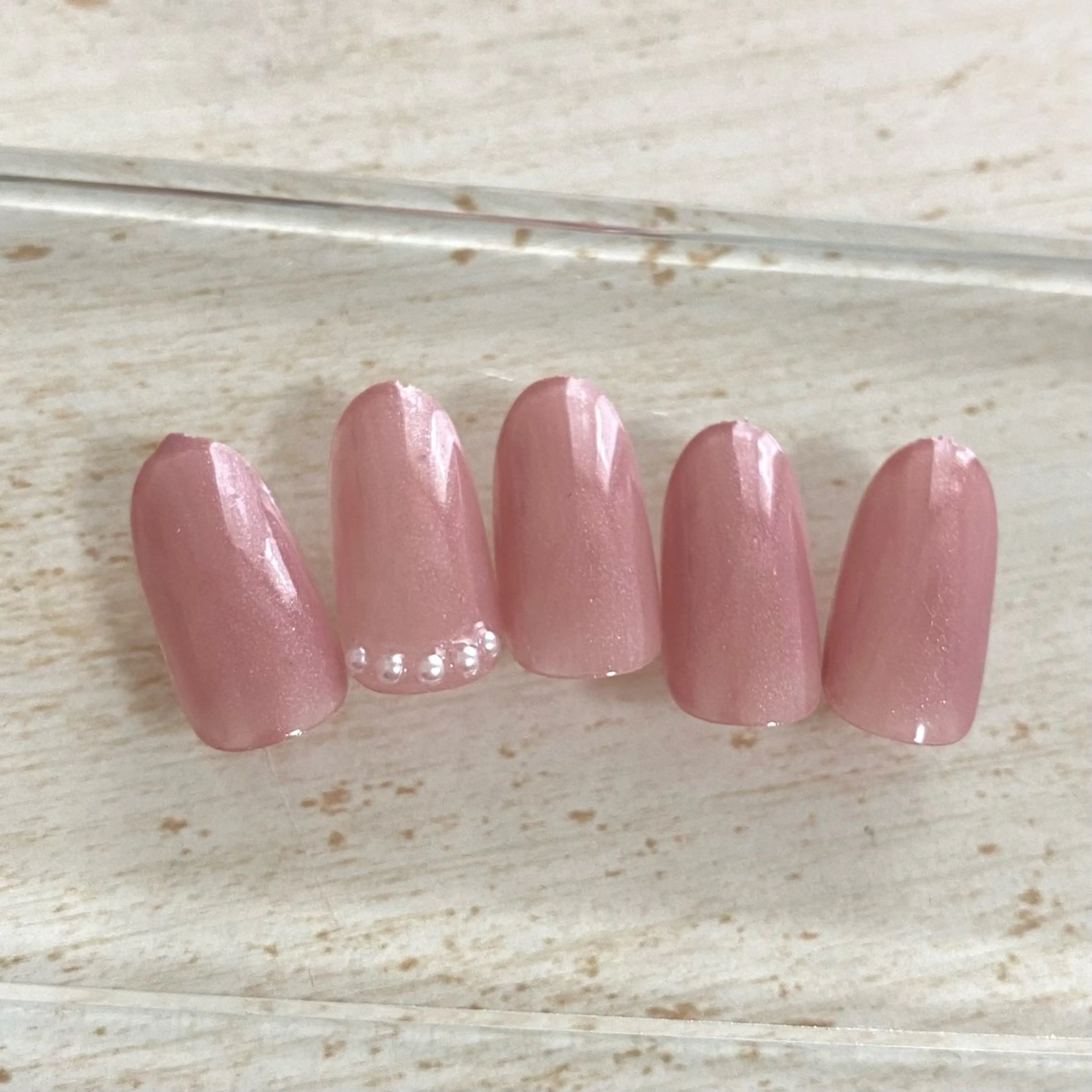 ネイル ピンク Aoi💅🏻 表参道のネイルデザイン