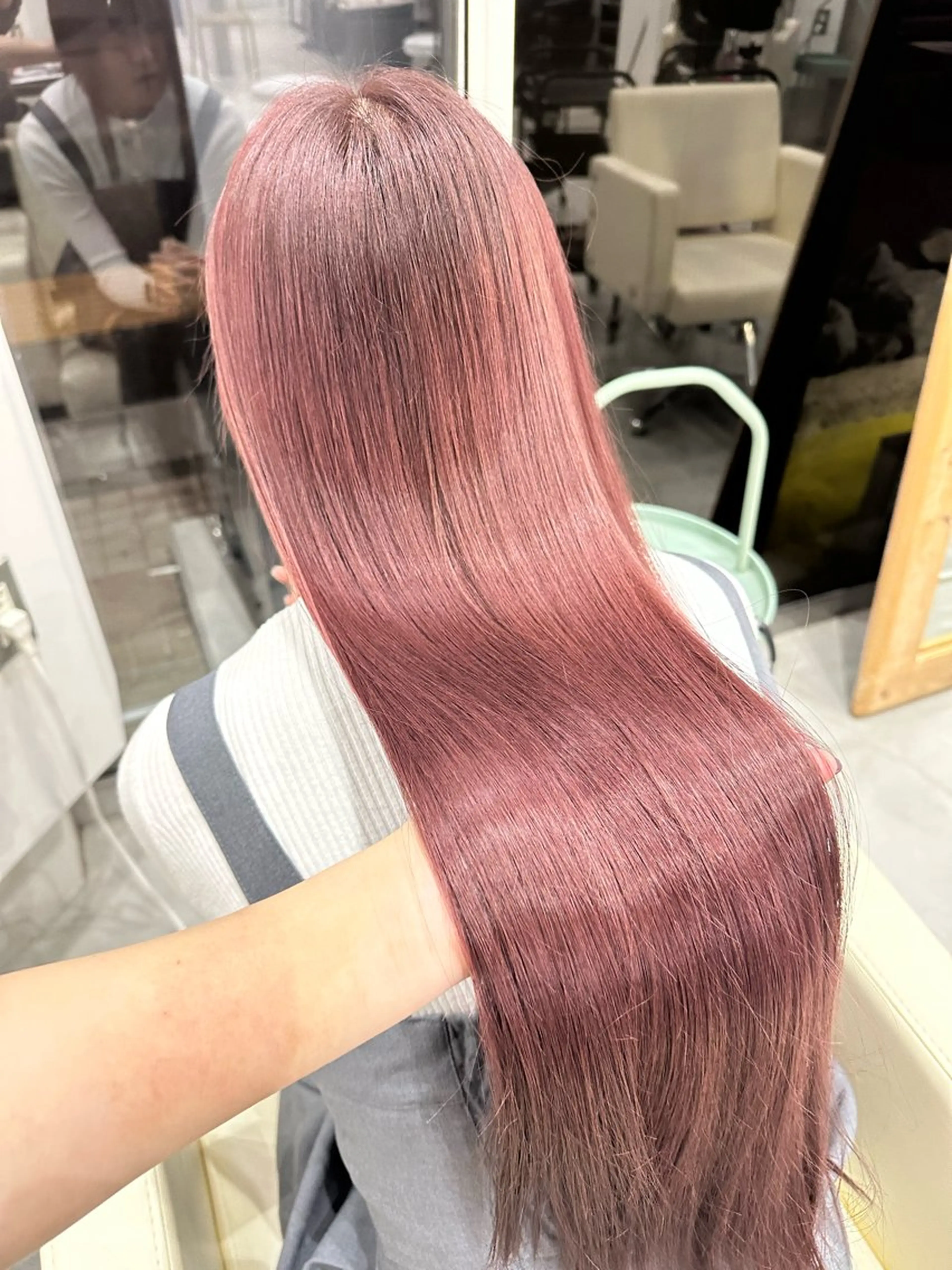 ロング カラー solua所属・さあや 【透け感/艶感】のヘアスタイル