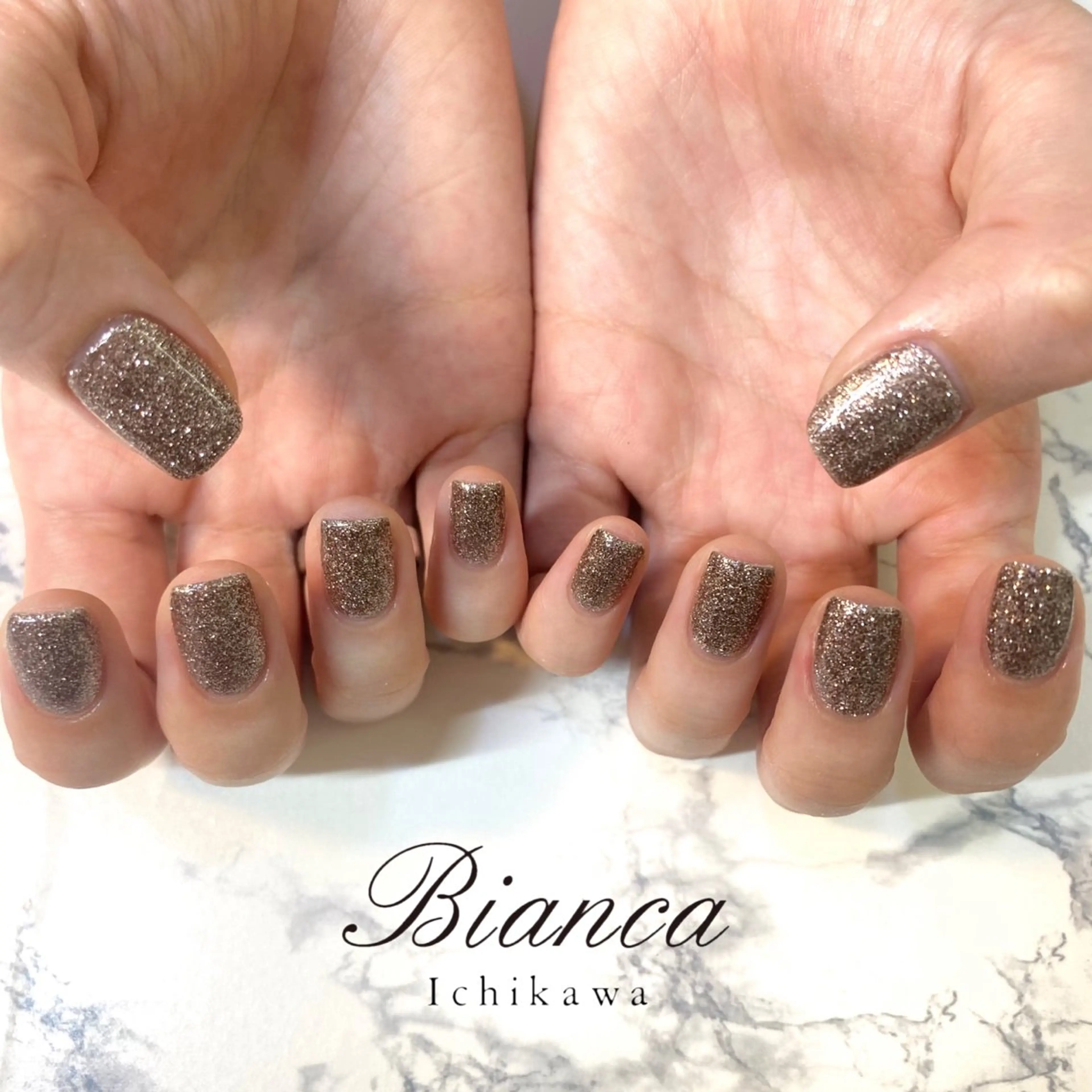 ネイル ハンドネイル Bianca 石井🎀のネイルデザイン