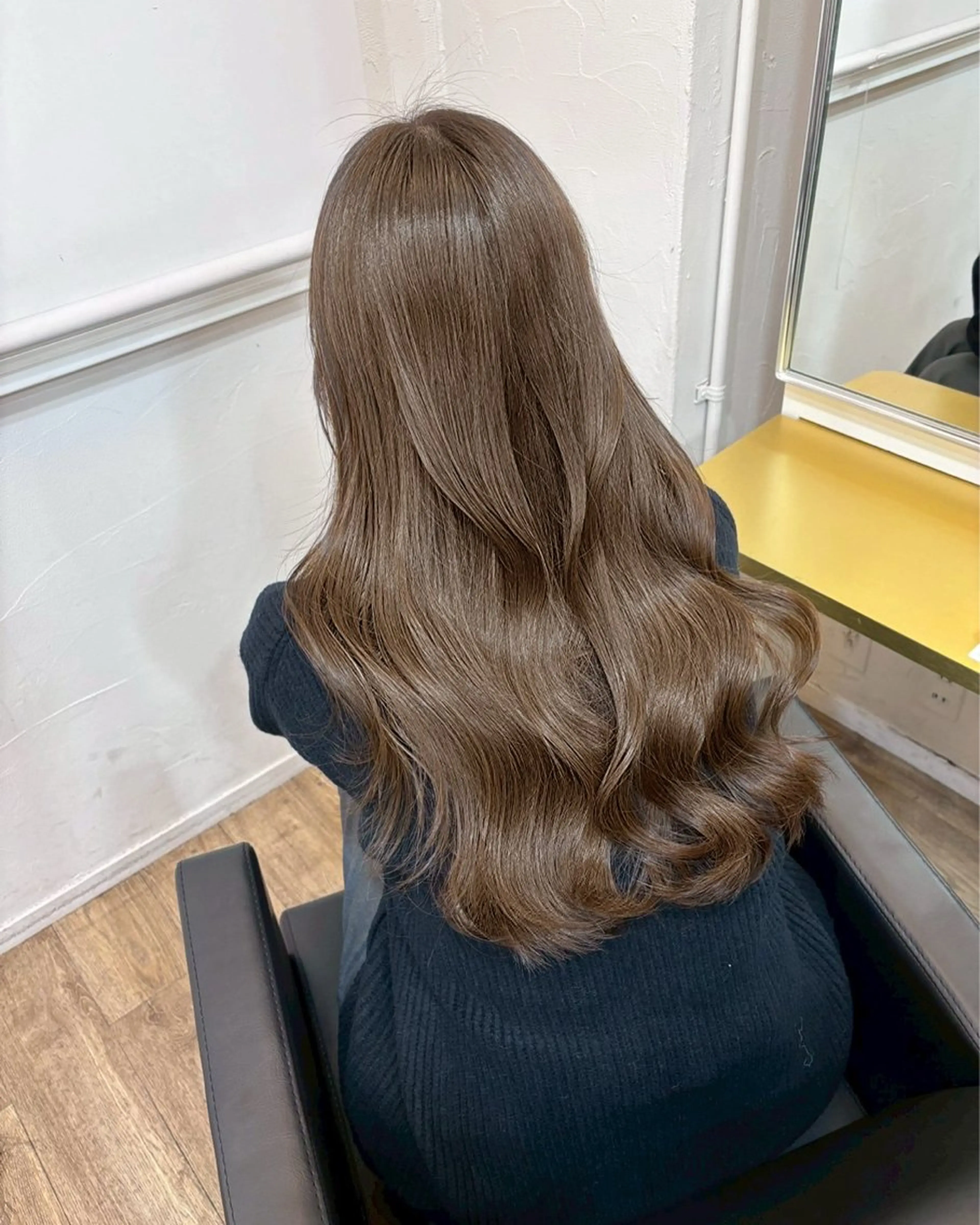 ロング カラー 透明感カラー トリートメント カット ヘアカラー トリートメント 透明感カラー特化/ ベージュ/梅田/英輝のヘアスタイル
