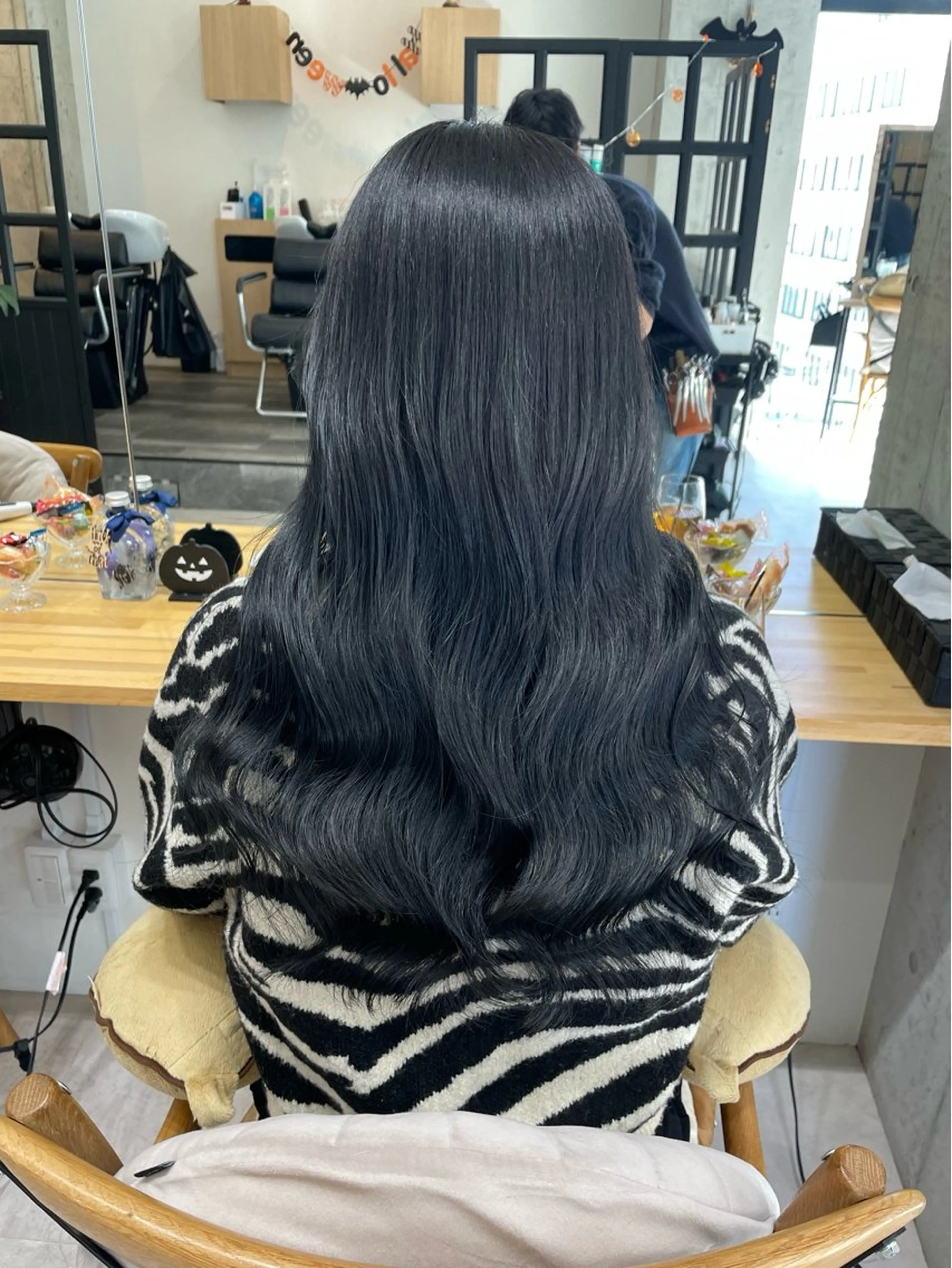 ロング カラー 里田 実奈美のヘアスタイル