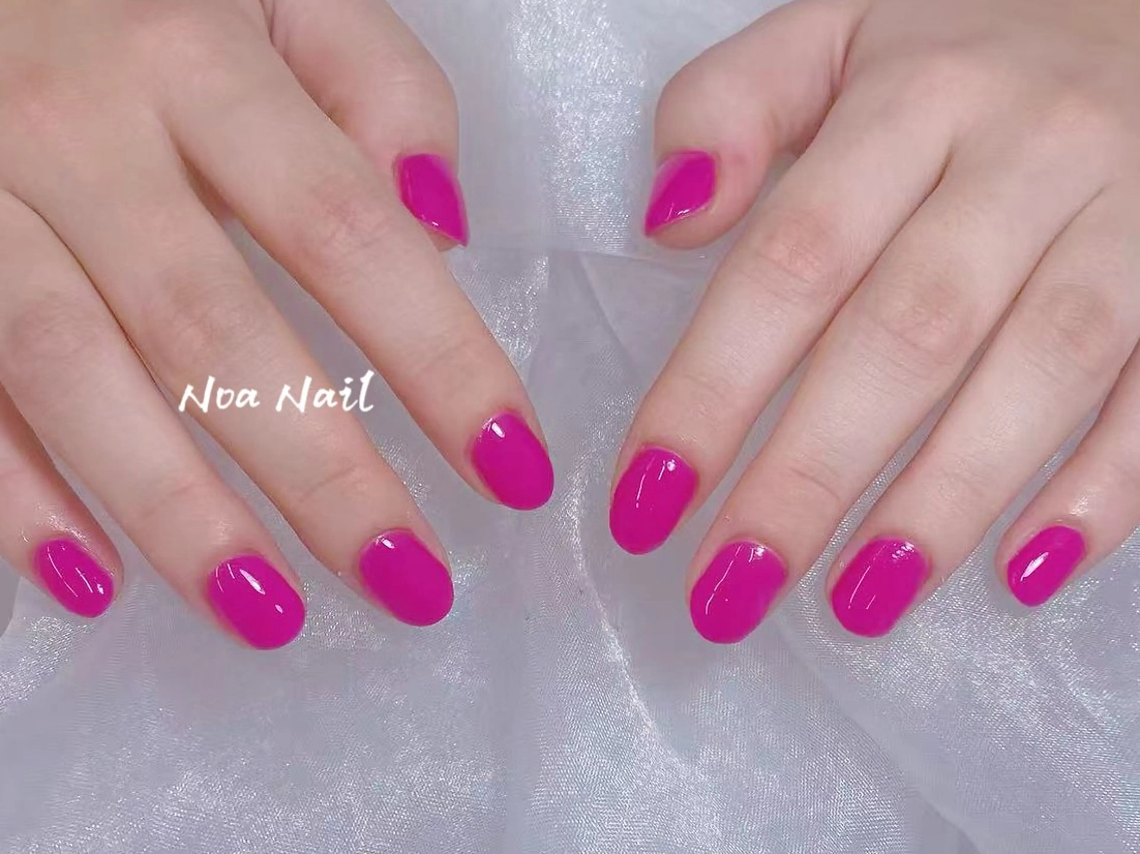 ネイル オーロラネイル フレンチネイル グラデーション 韓国ネイル マグネットネイル ハンドネイル NOA NAILのネイルデザイン