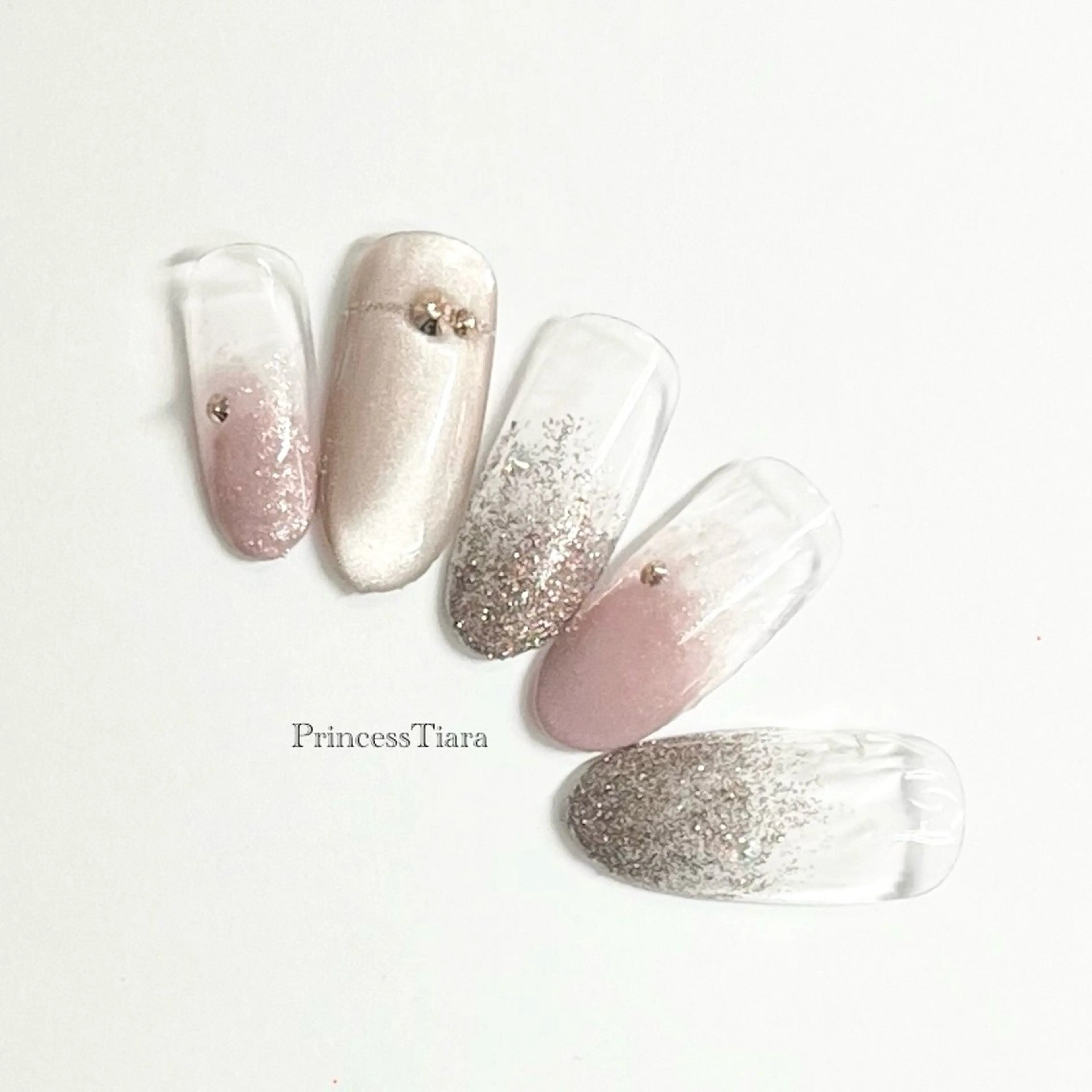 ネイル Grantulle collegeのネイルデザイン