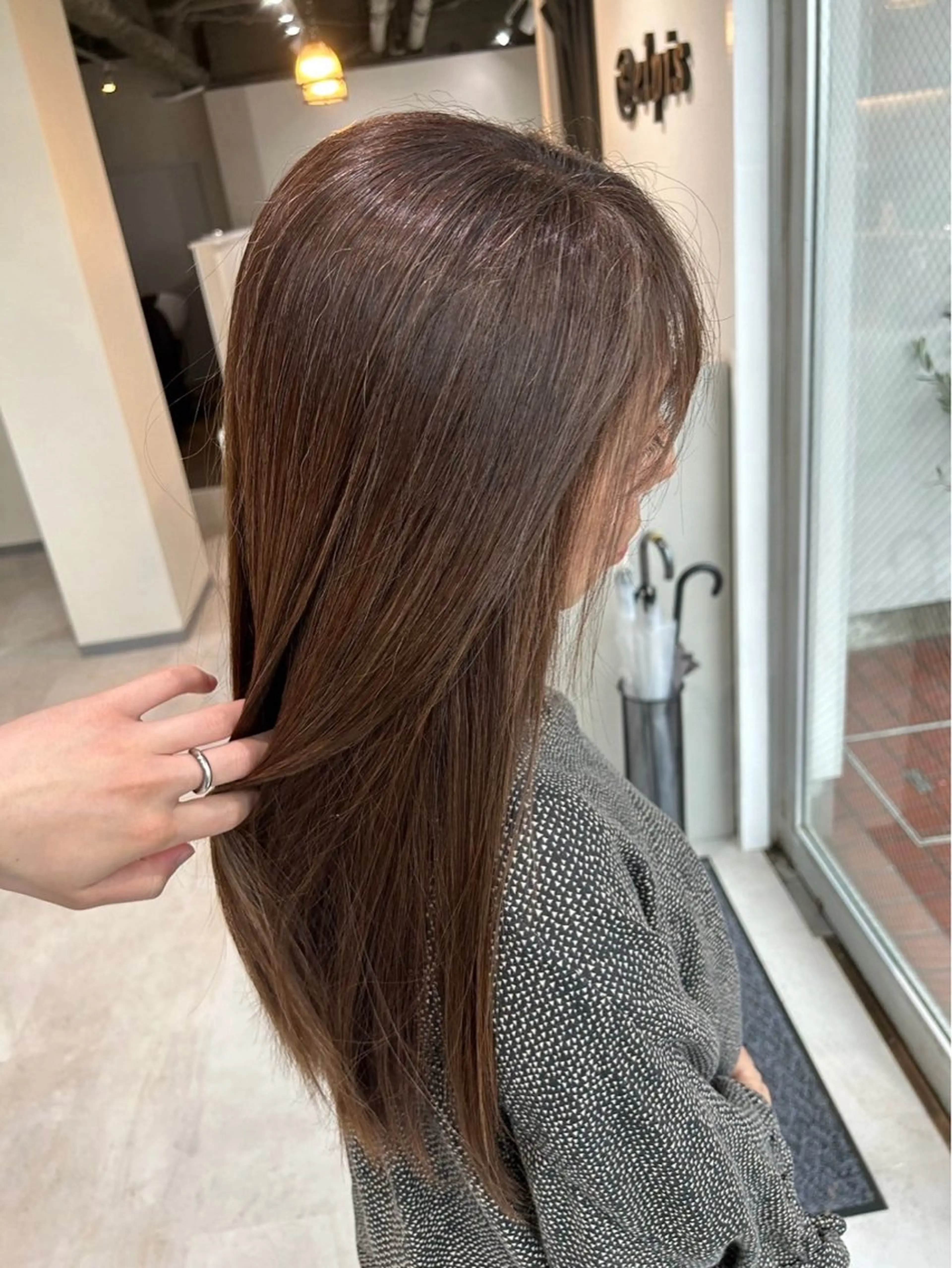 ロング カラー 白髪ぼかし￤中央林間 ￤柳川拓哉のヘアスタイル