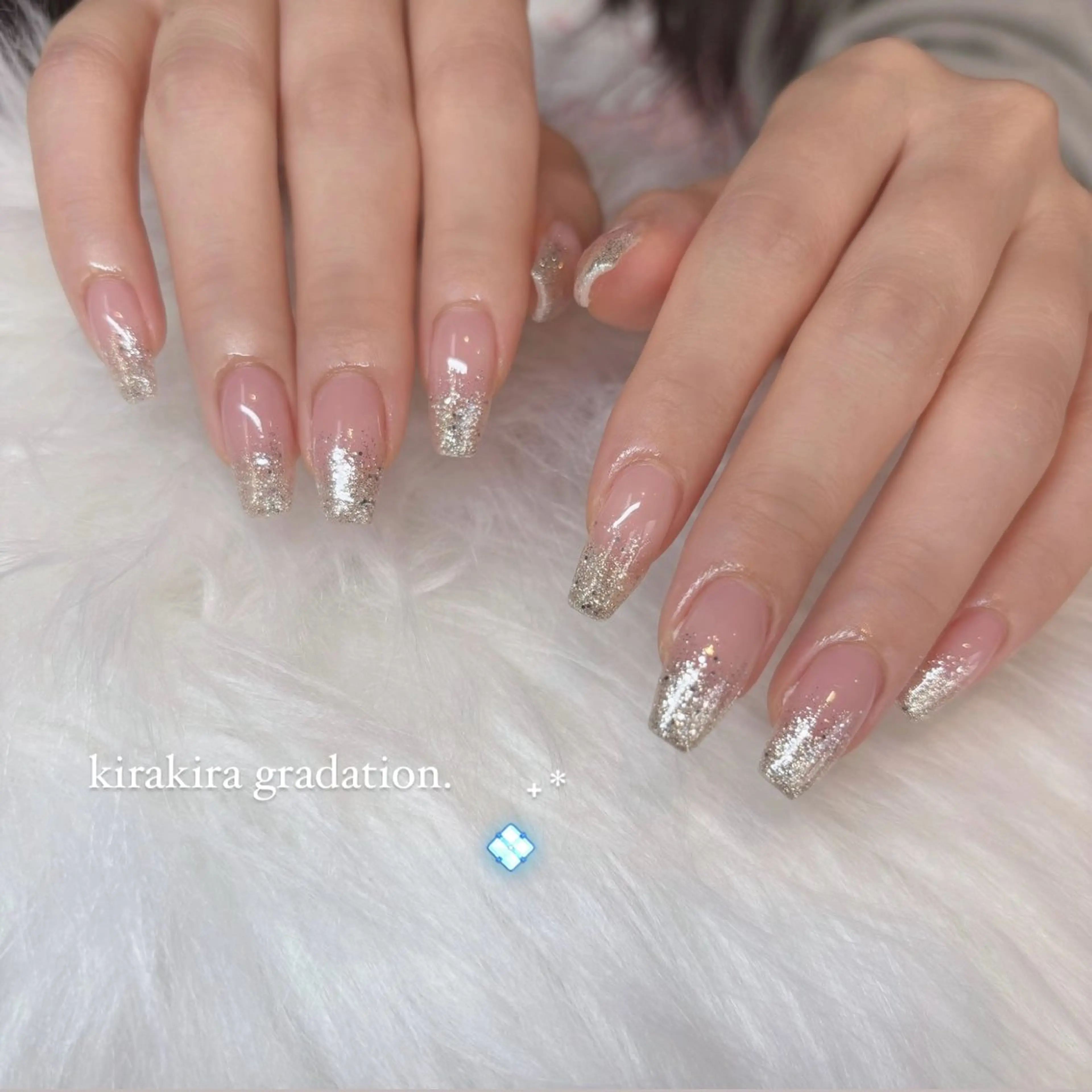 ネイル グラデーション ラメ(グリッター) ラメグラデーション cologne nail所属・HAGIHARA MANAのネイルデザイン