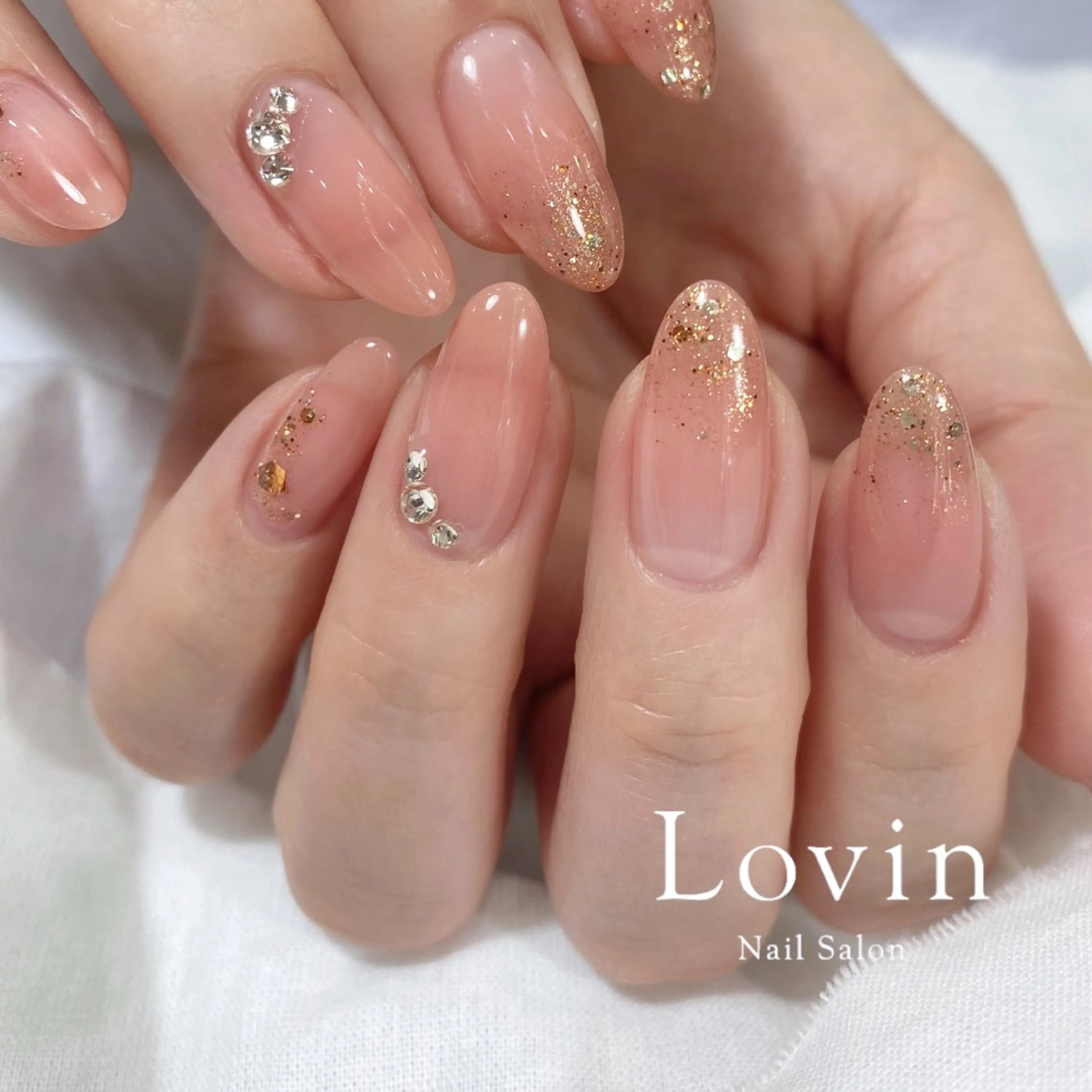 ネイル ジェルネイル キラキラネイル オフィスネイル ワンカラーネイル パラジェル ハンドネイル パラジェル認定サロン　ネイルケア&スパ　Lovin所属・Lovin _ryukaのネイルデザイン