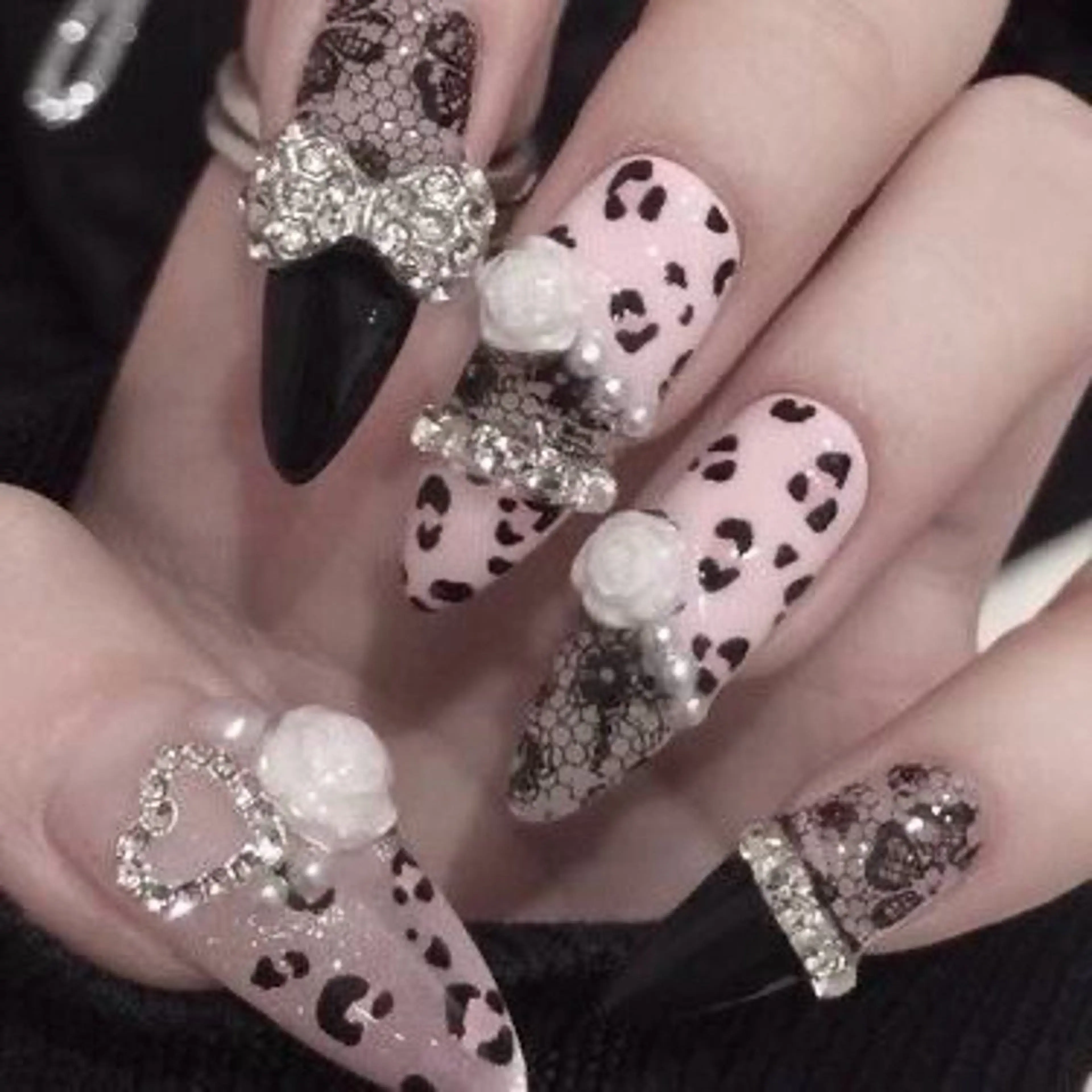 ネイル Queen Nailのネイルデザイン