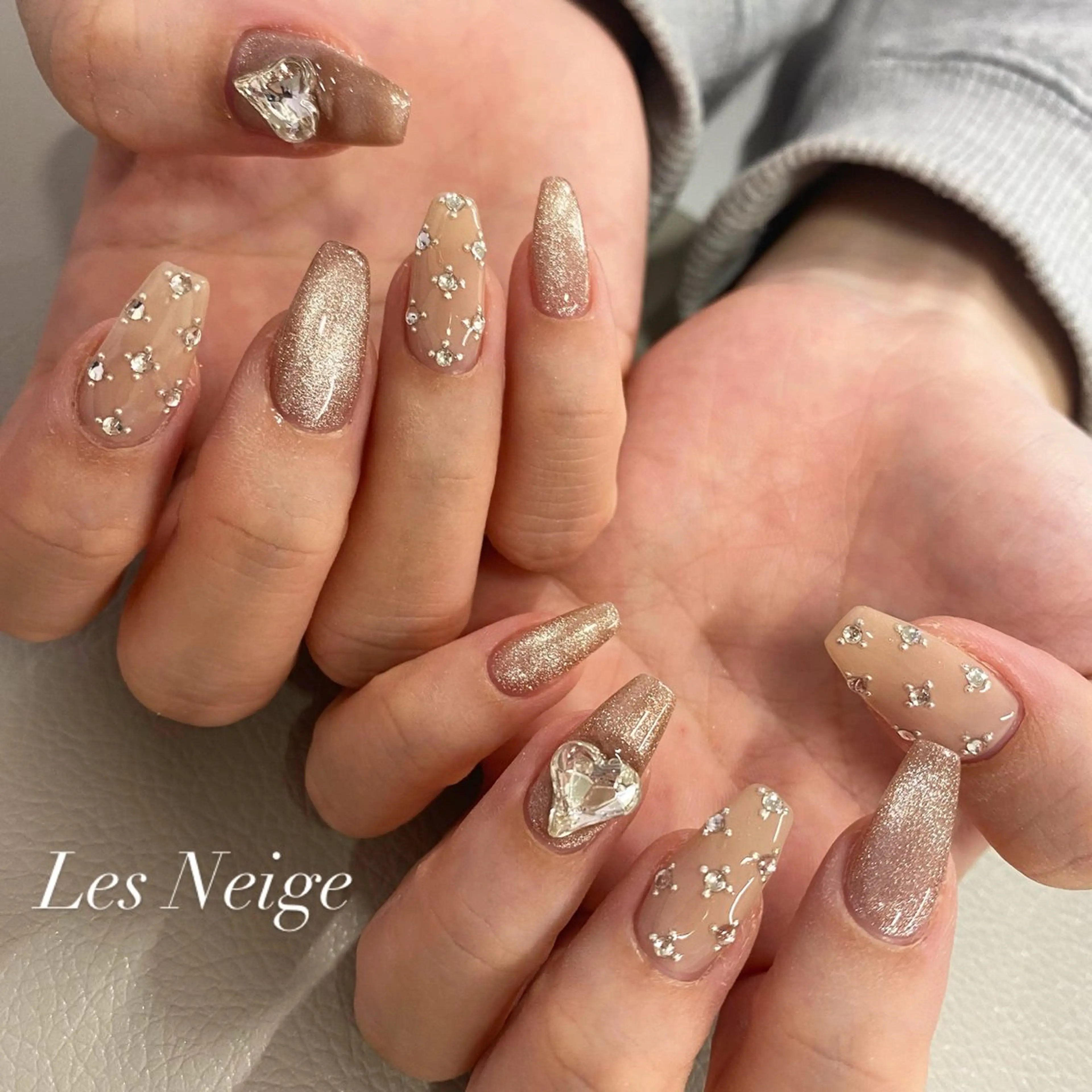 ネイル ハンドネイル Les Neige❄︎所属・Les Neigeのマツエク・マツパデザイン