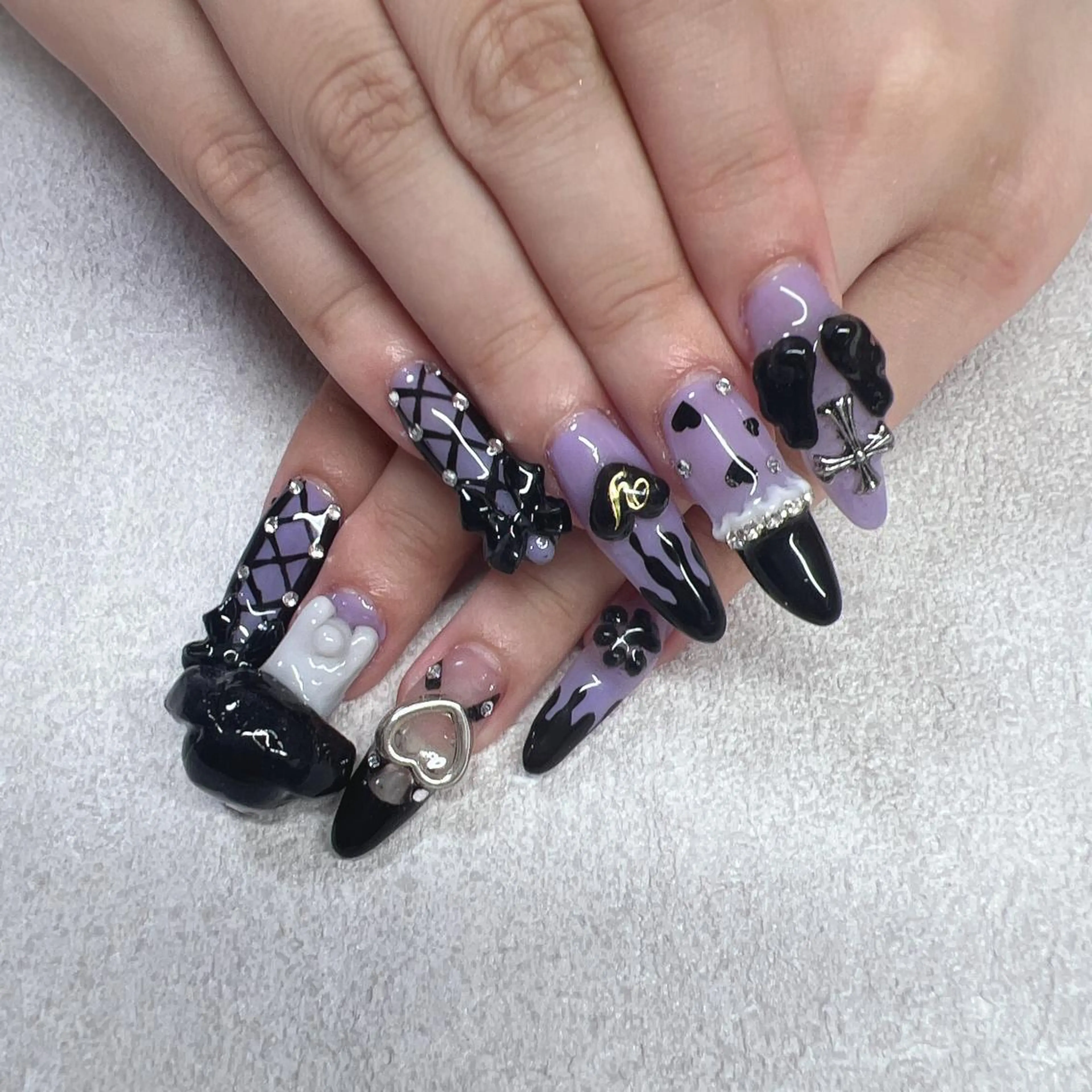 ネイル Rire_eye+beauty_nail所属・Rire_ nail_yukiのネイルデザイン