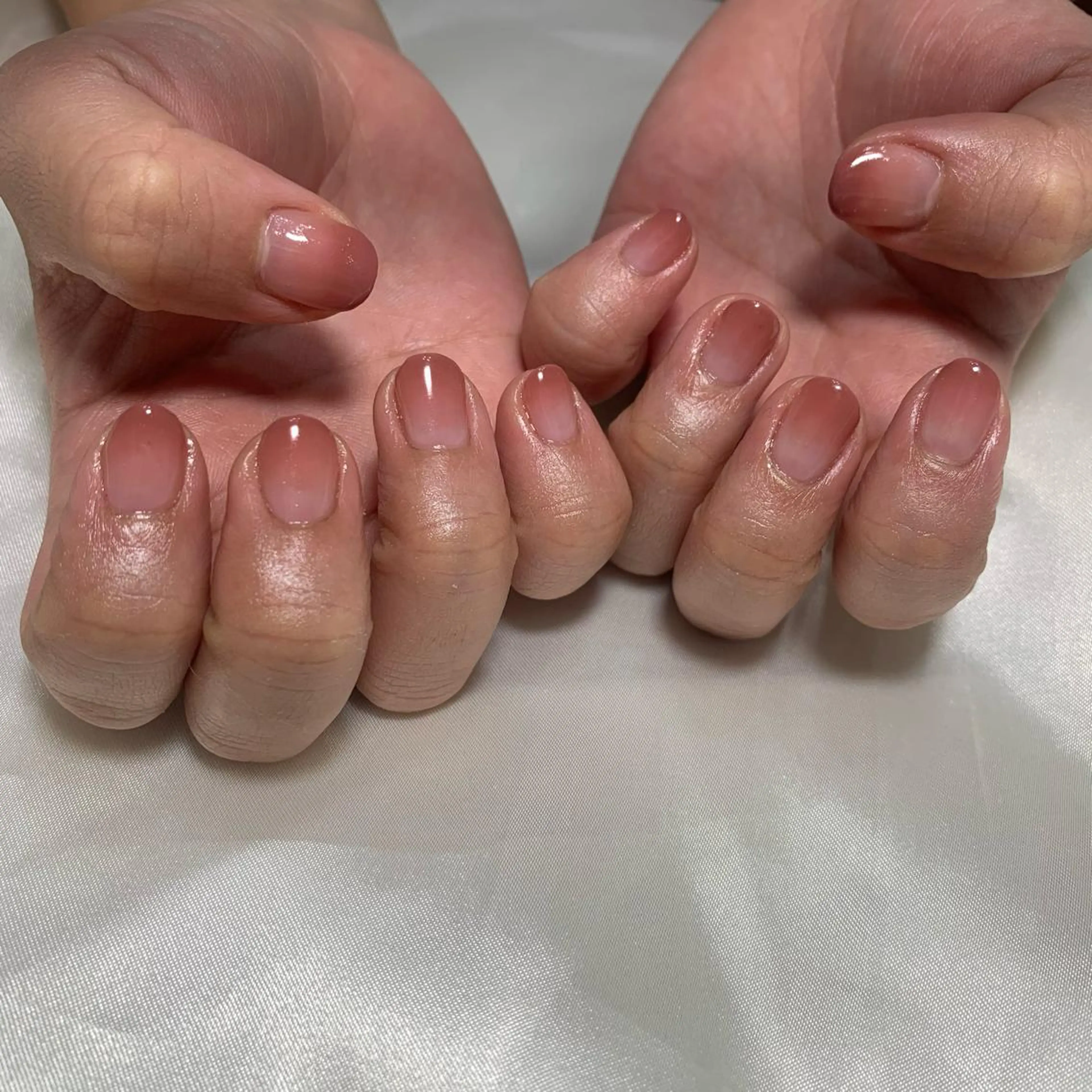 ネイル emanon 新宿東口店所属・nailist akariのネイルデザイン