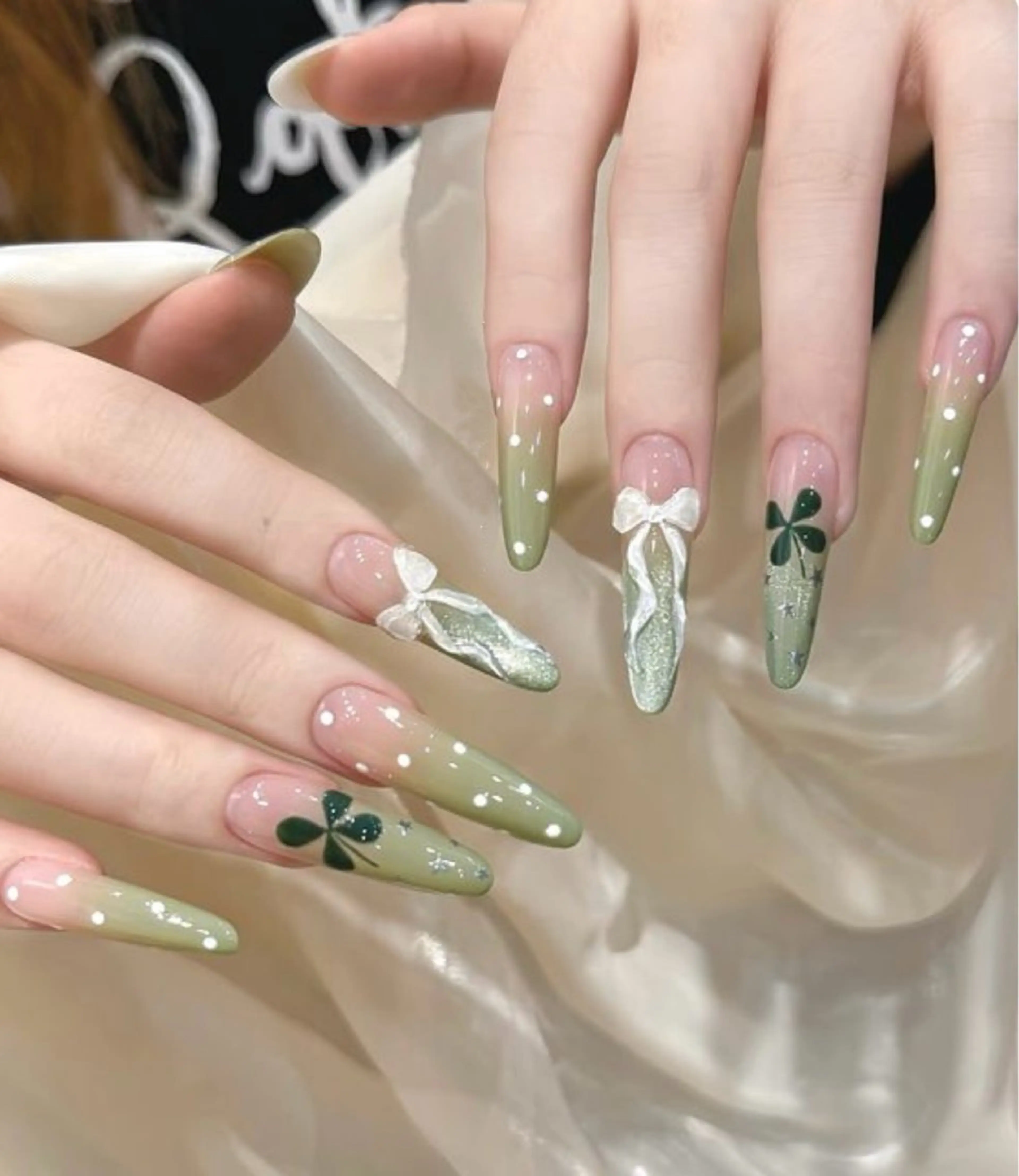 ネイル アートネイル チークネイル 長さ出し フレンチネイル ジェルネイル Lily nails studio所属・ネイルサロン Lilyのネイルデザイン