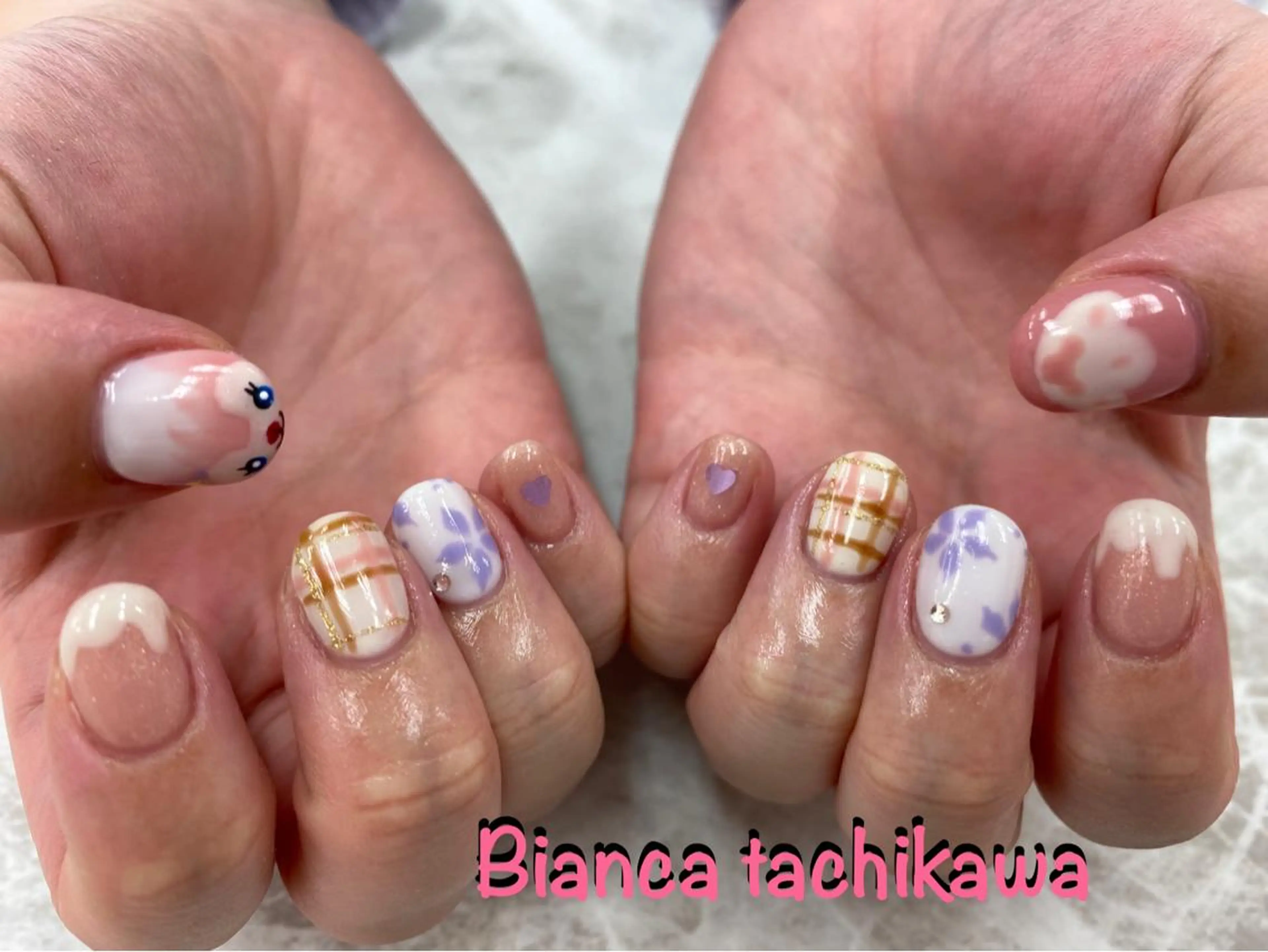 ネイル Bianca 立川店 小川のネイルデザイン