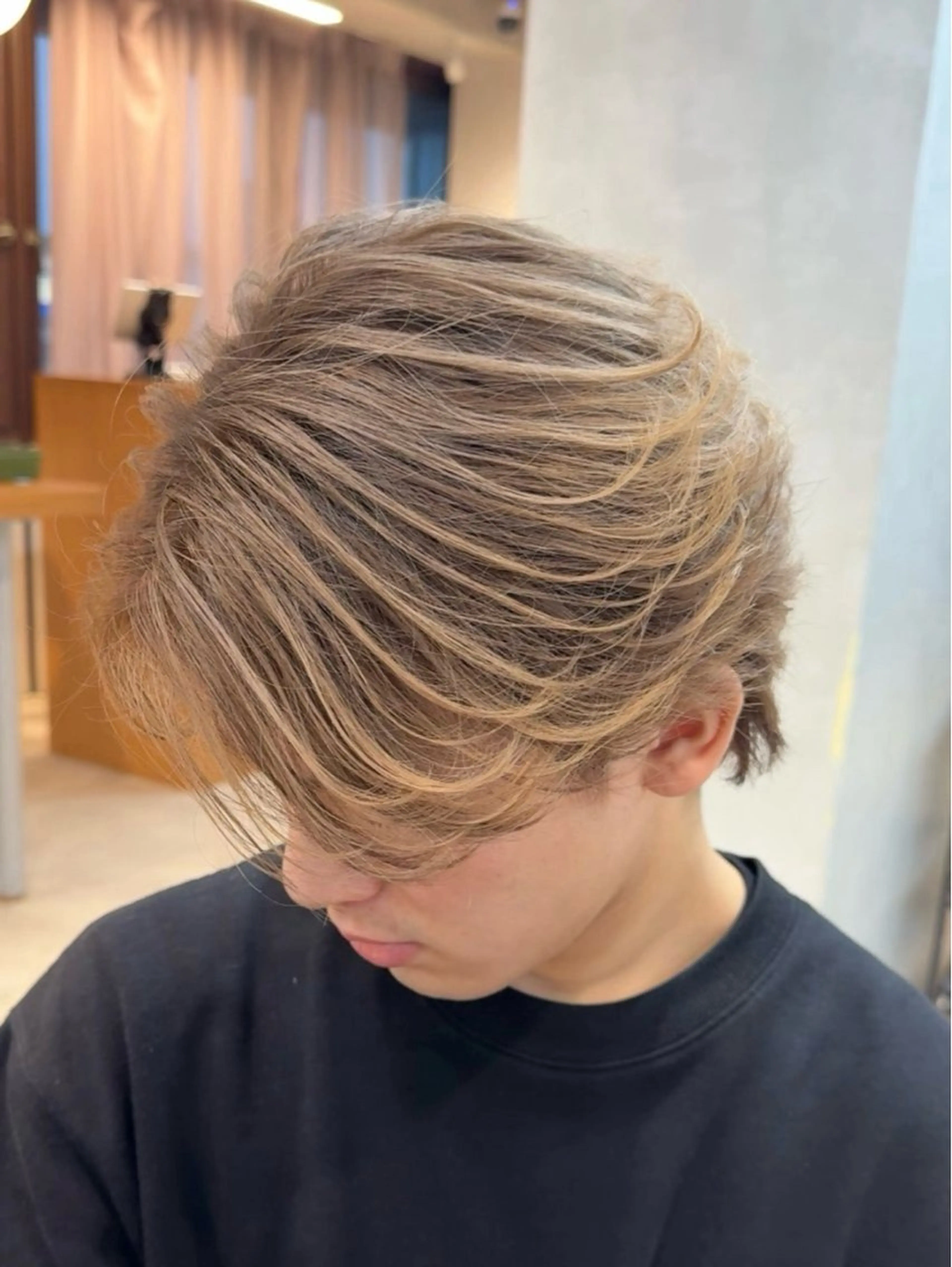 カラー メンズ メンズバレイヤージュ バレイヤージュ カット ヘアカラー 岡本 太陽☀️のヘアスタイル