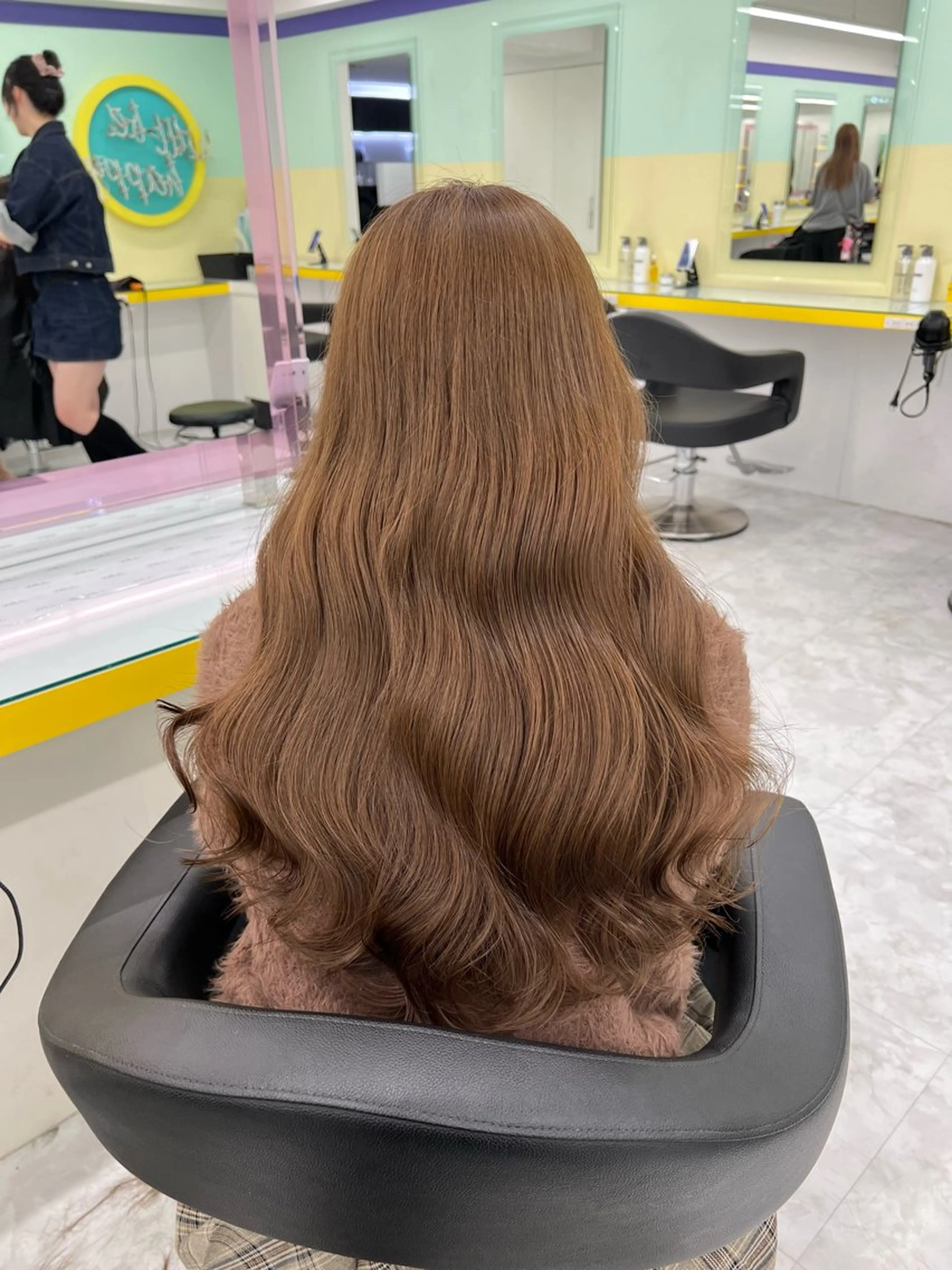 ロング ヘアカラー トリートメント ヘッドスパ 💍レイヤーカット 艶髪💍亘紘輝のヘアスタイル