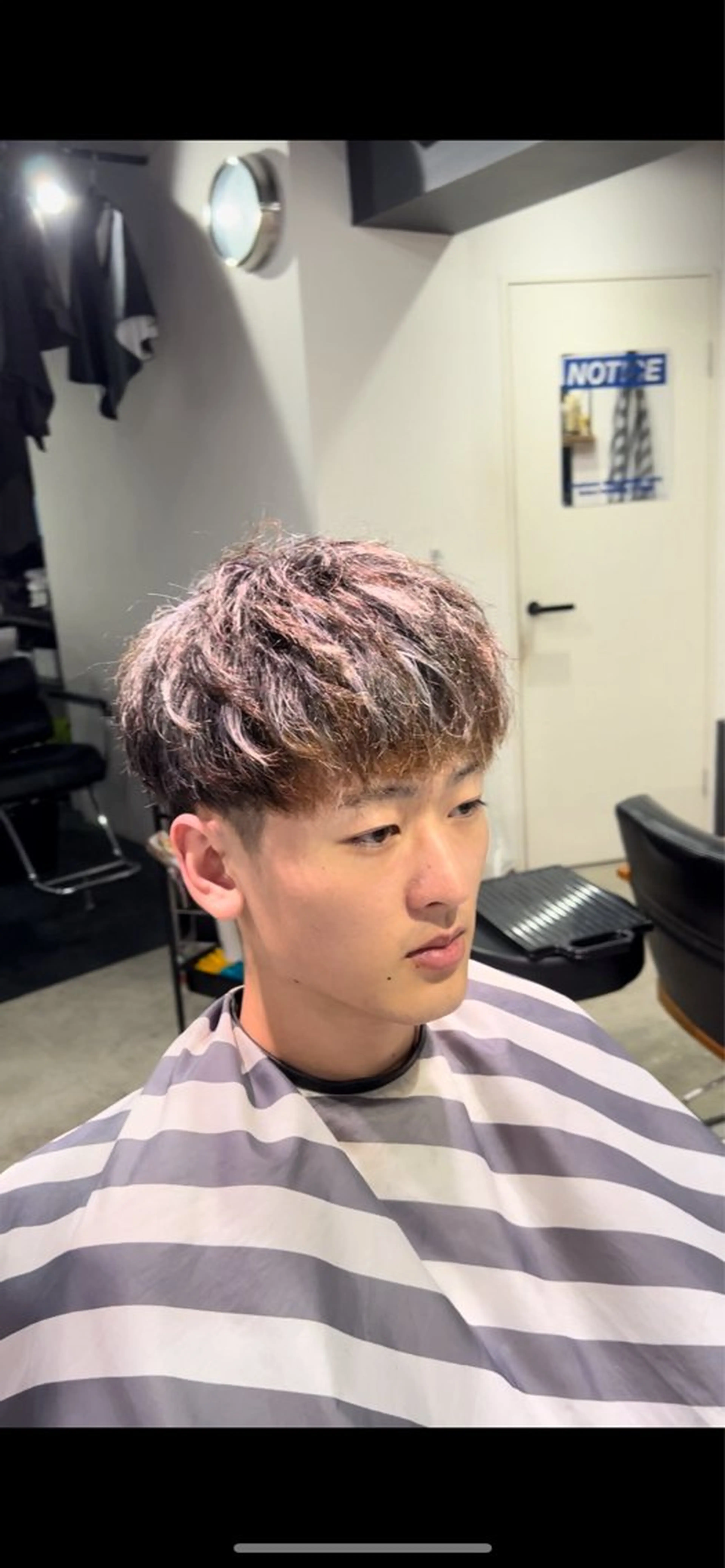 ミディアム カラー メンズ FUJIYAMA BARBER SHOP所属・朝陽 /メンズカット専門のヘアスタイル