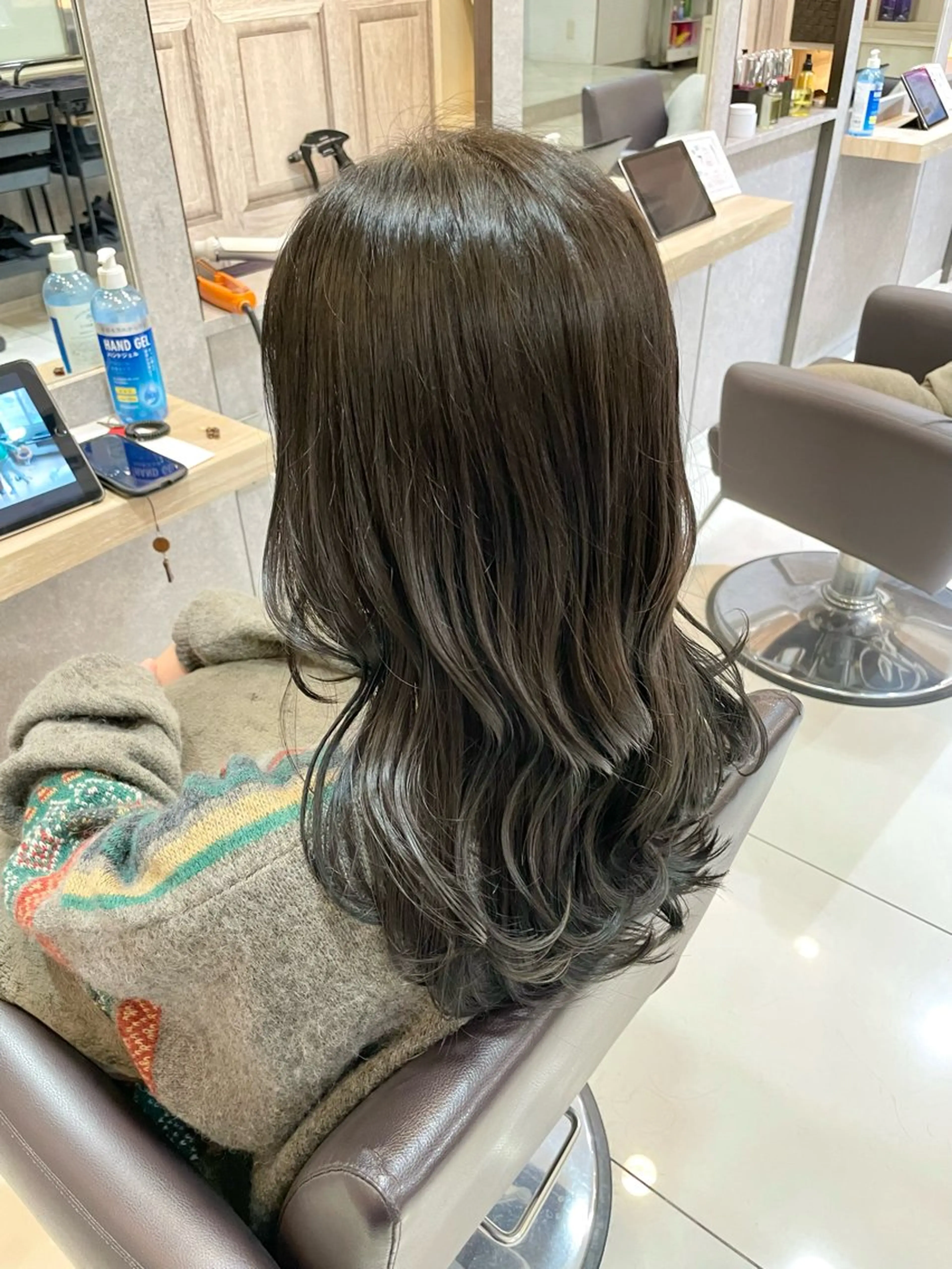 ミディアム miku 🍑髪質改善サロンのヘアスタイル