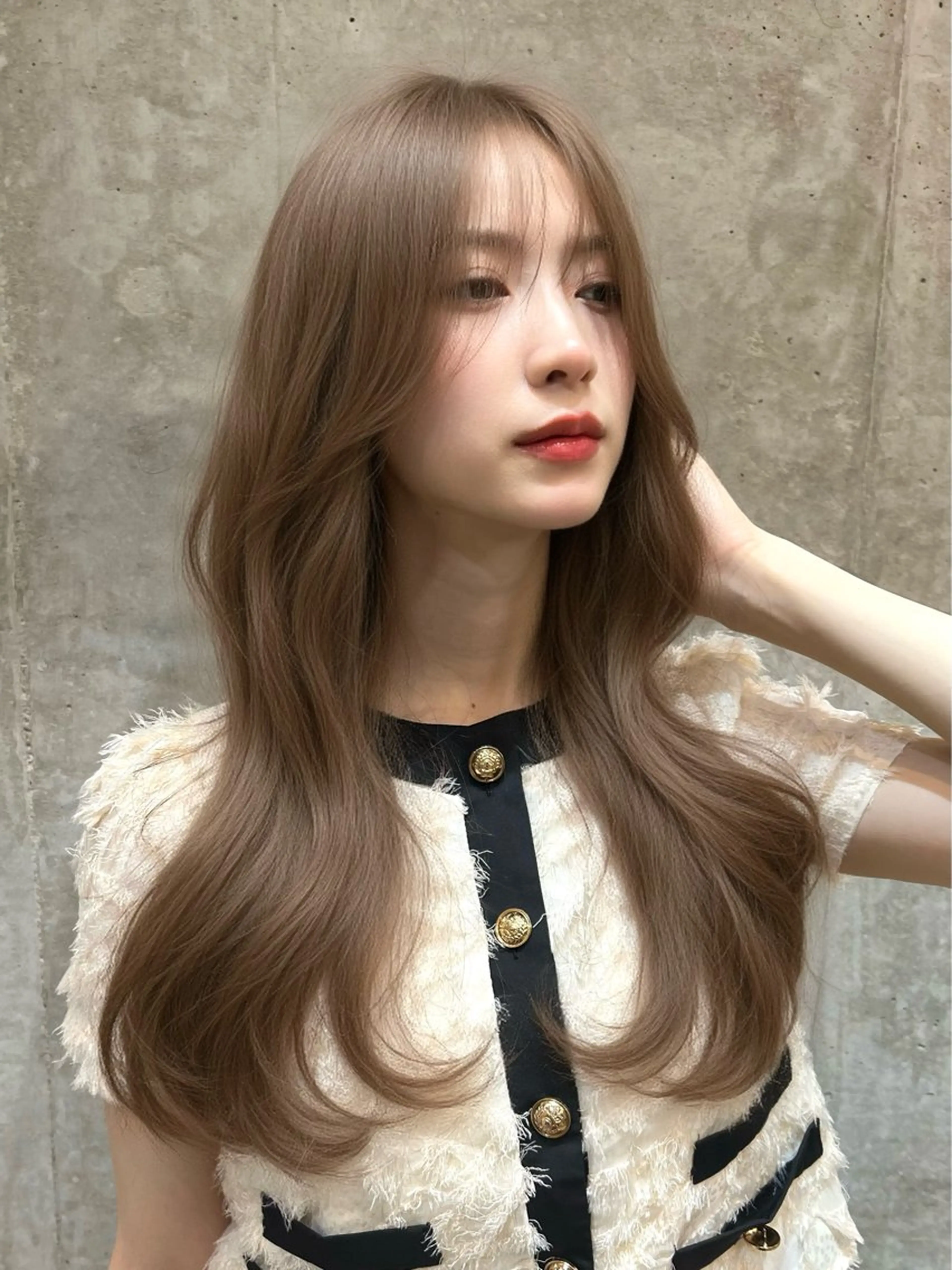 ロング カラー ブリーチ ケアカラー 透明感カラー ブリーチなしカラー カット ヘアカラー トリートメント belle   表参道　terrace所属・抜きっぱなしブロンド /ハイトーン/カナタのヘアスタイル