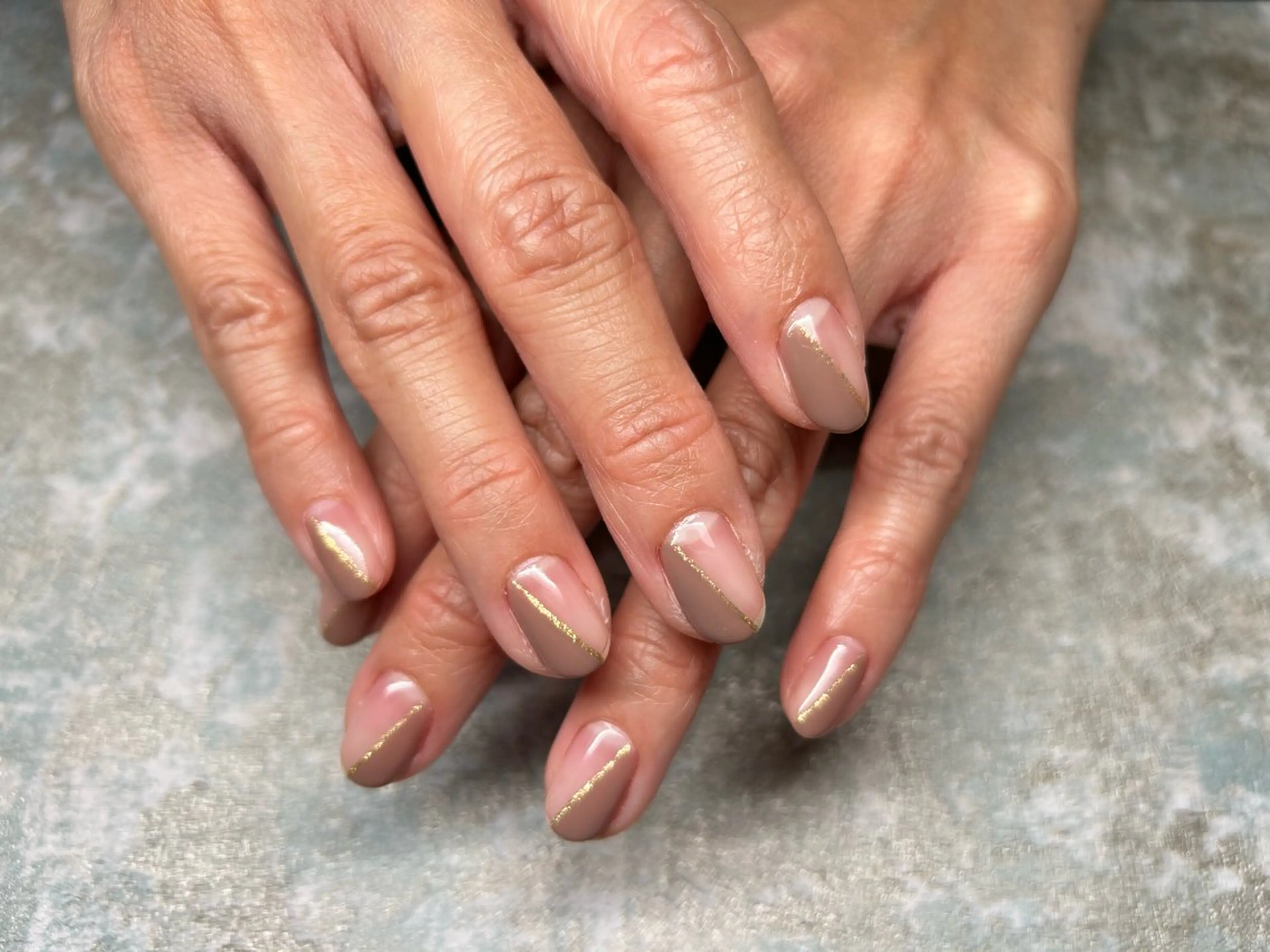 ネイル シンプルネイル ハンドネイル Lisa’s Salonのネイルデザイン