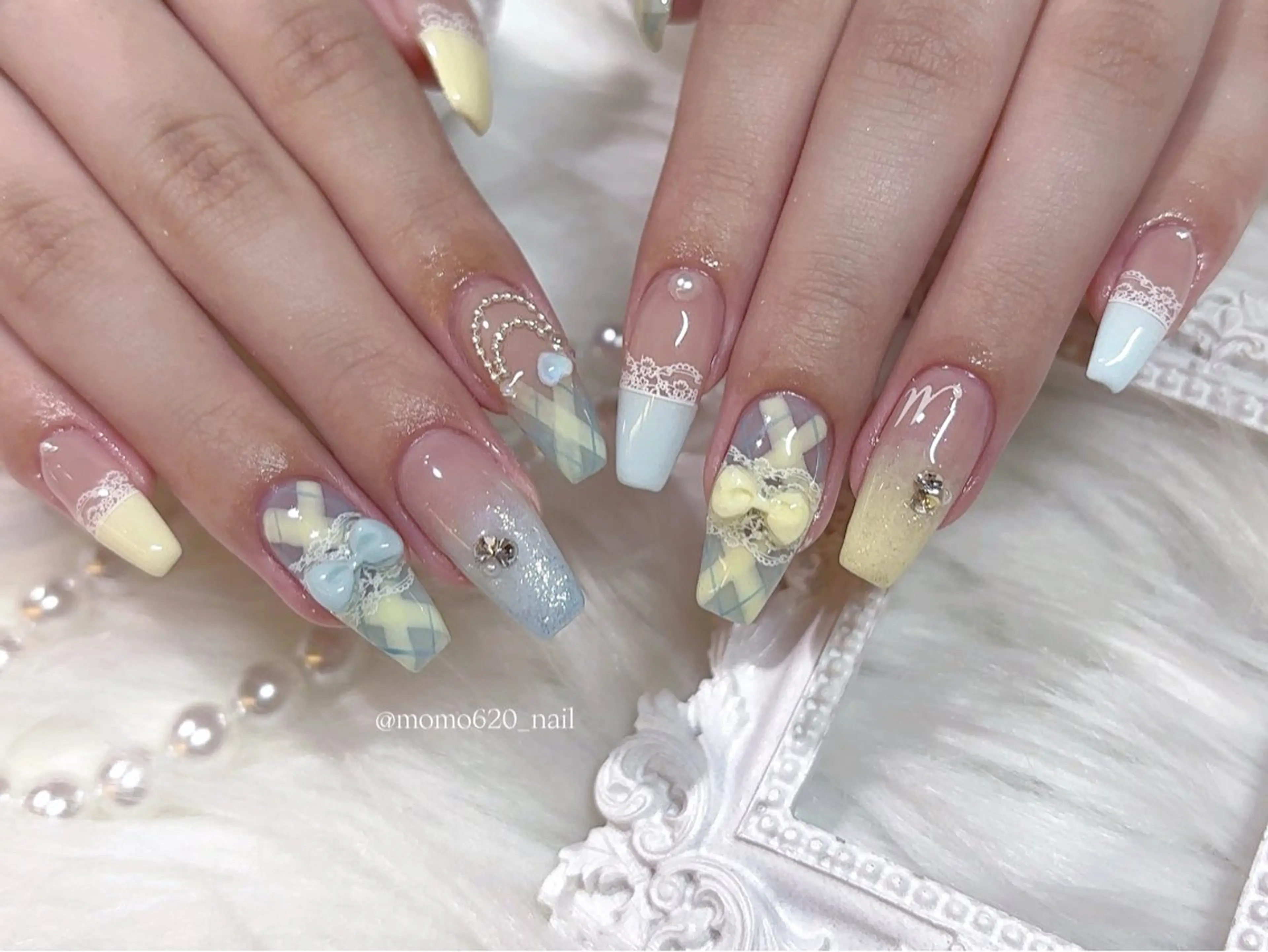 ネイル ハンドネイル nailsalon moca 堀江店所属・moca堀江店 momokaのネイルデザイン