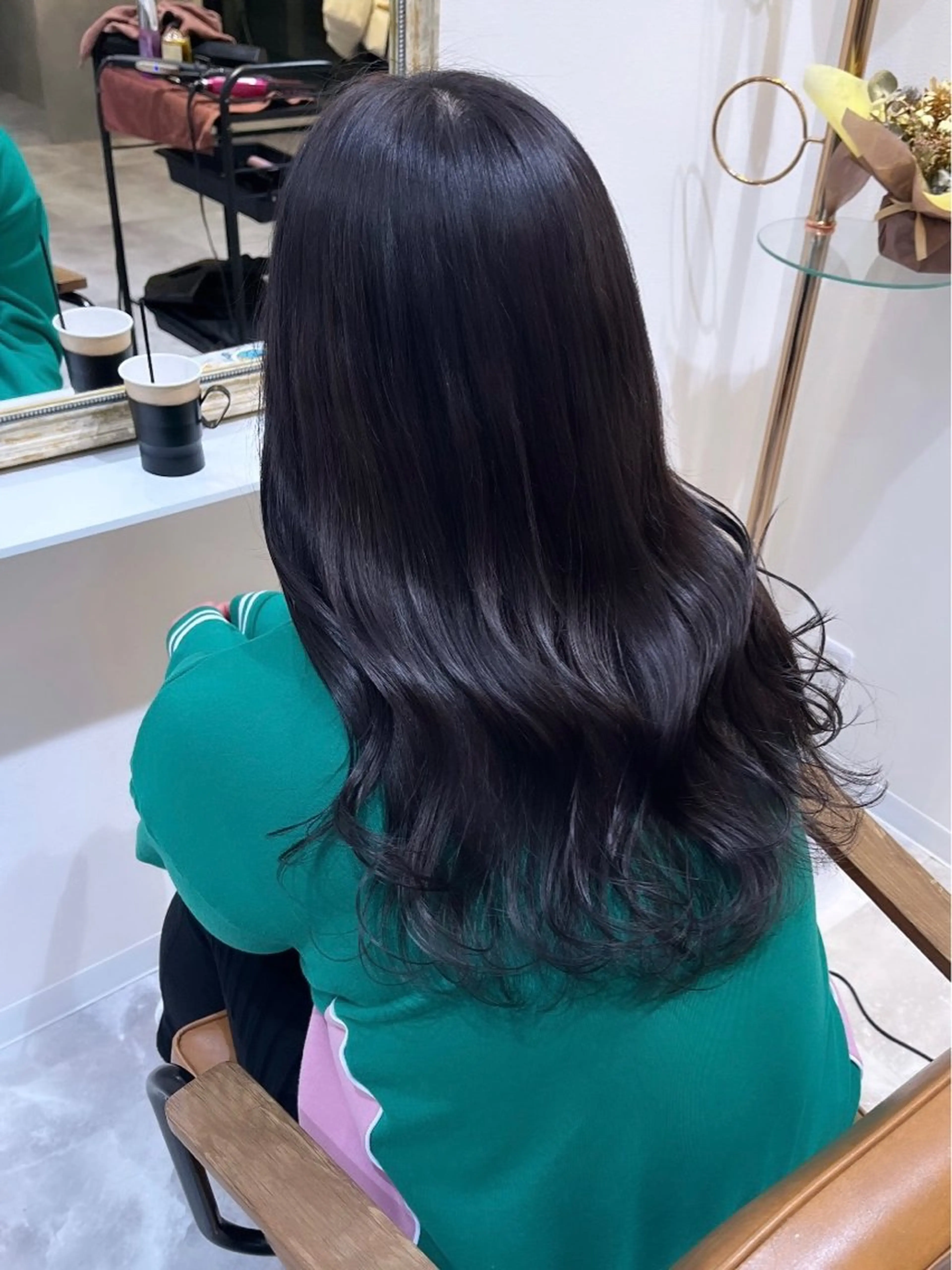 セミロング カラー ヘアカラー トリートメント 梅田/髪質改善カラー ❄︎ mikiのヘアスタイル