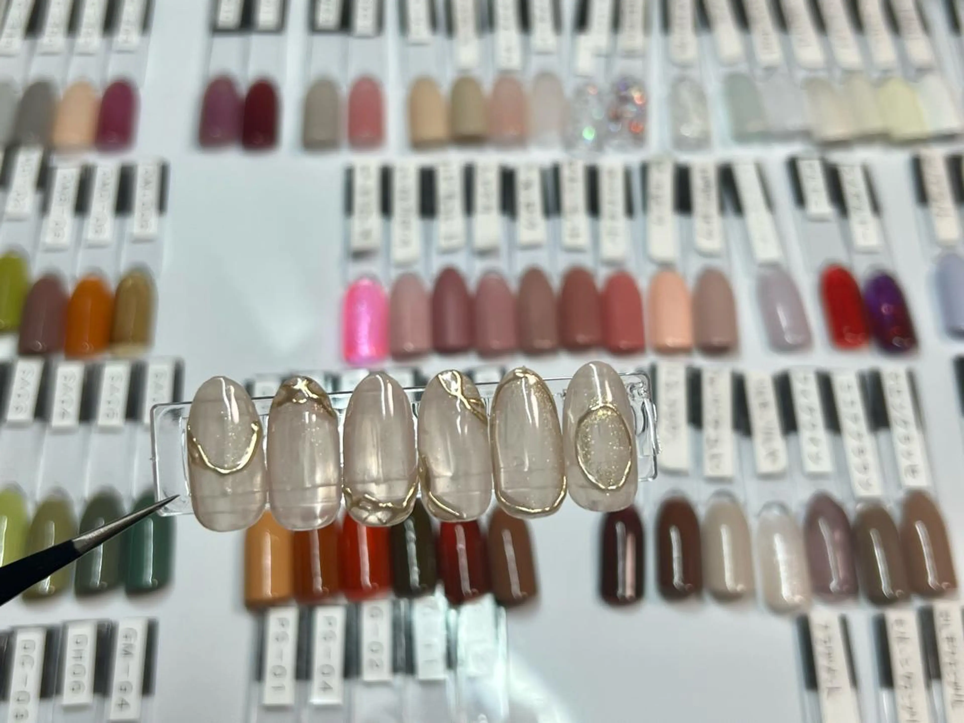 ネイル ミラーネイル ワンカラーネイル N.plus NaiLのネイルデザイン