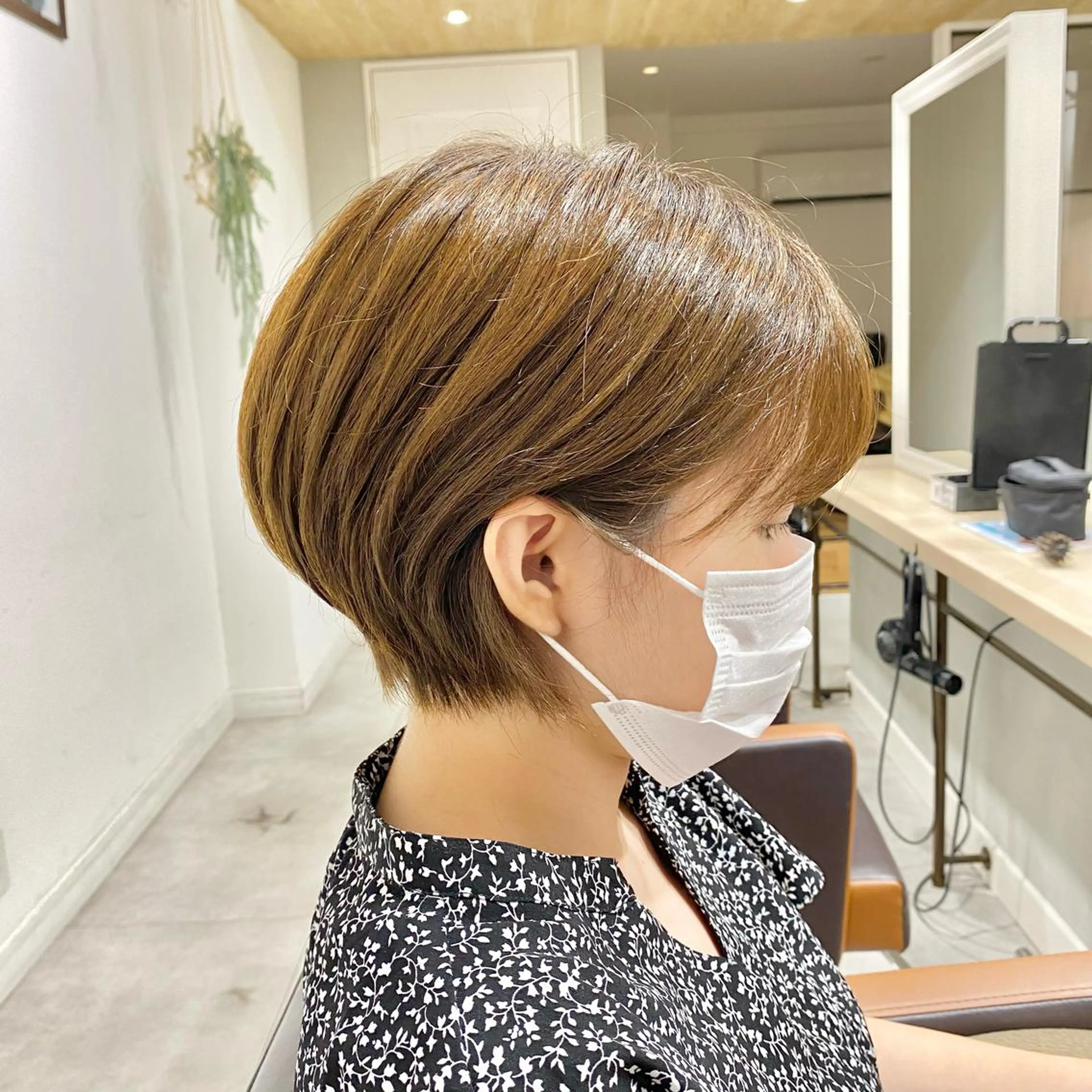 ショート カラー 北村 直人のヘアスタイル