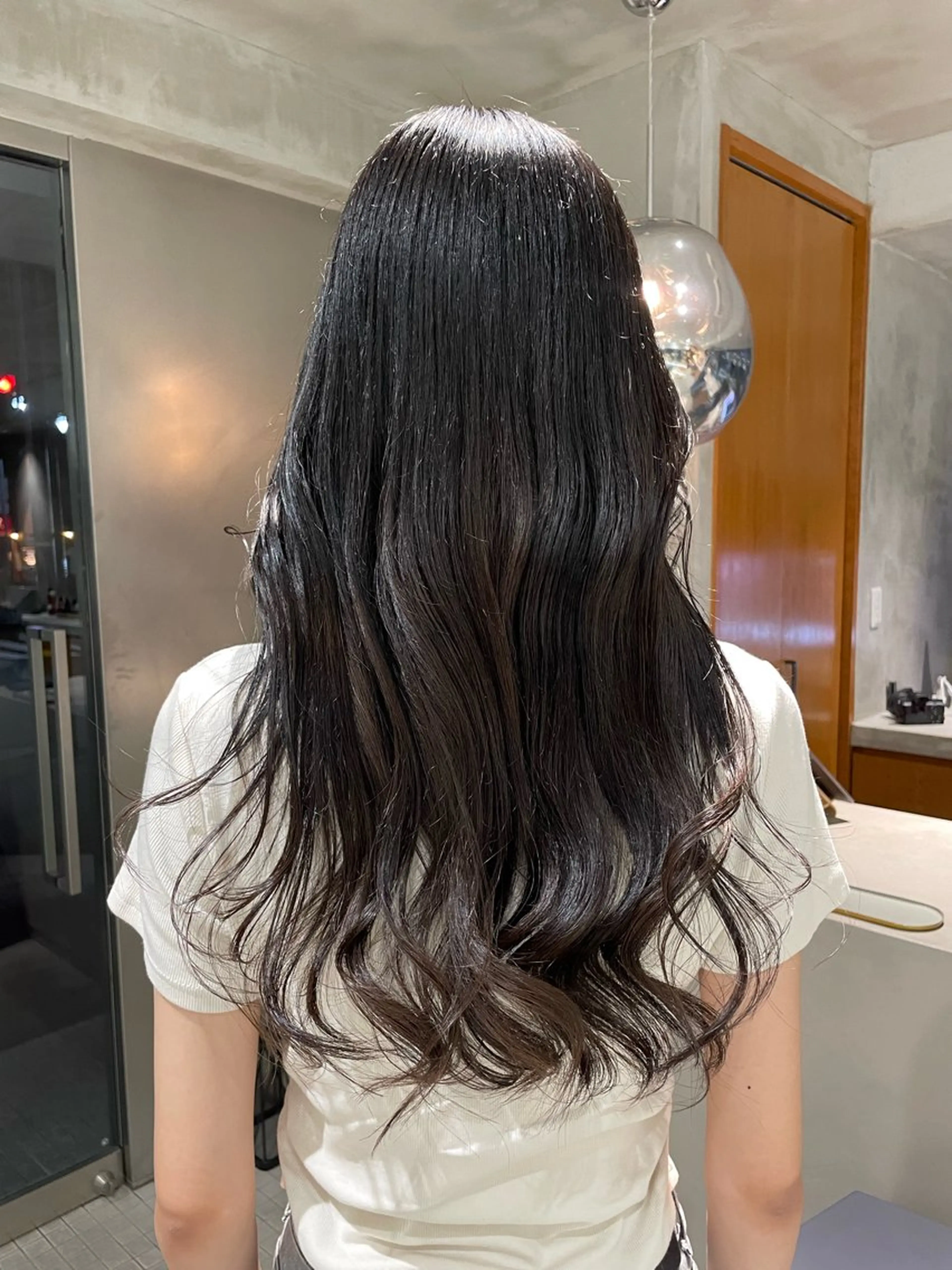 ロング カラー 頼金 愛海のヘアスタイル