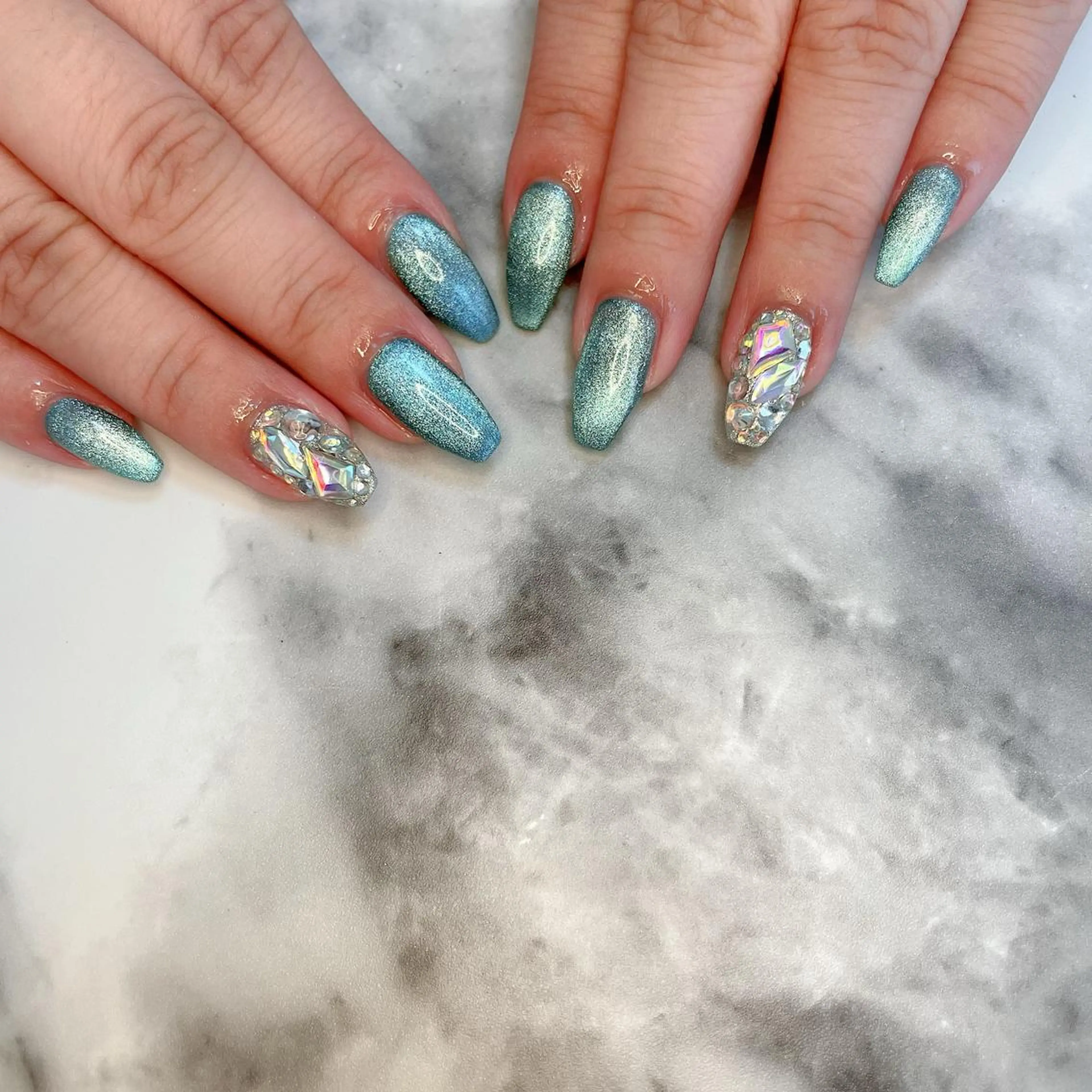 ネイル ジェルネイル マグネットネイル ハンドネイル Kayo nailのネイルデザイン