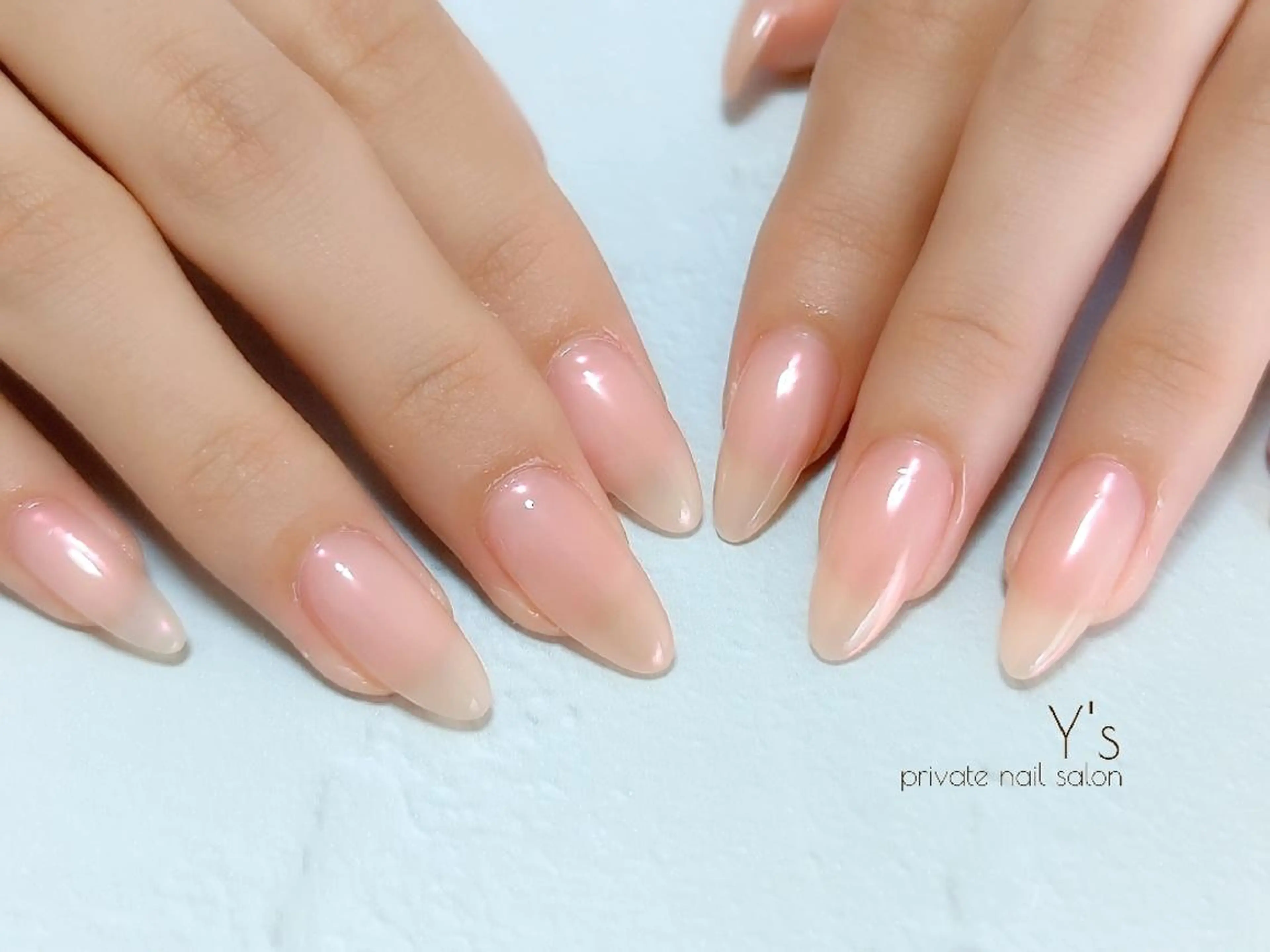 ネイル ハンドネイル YUMI NAGAI  のネイルデザイン