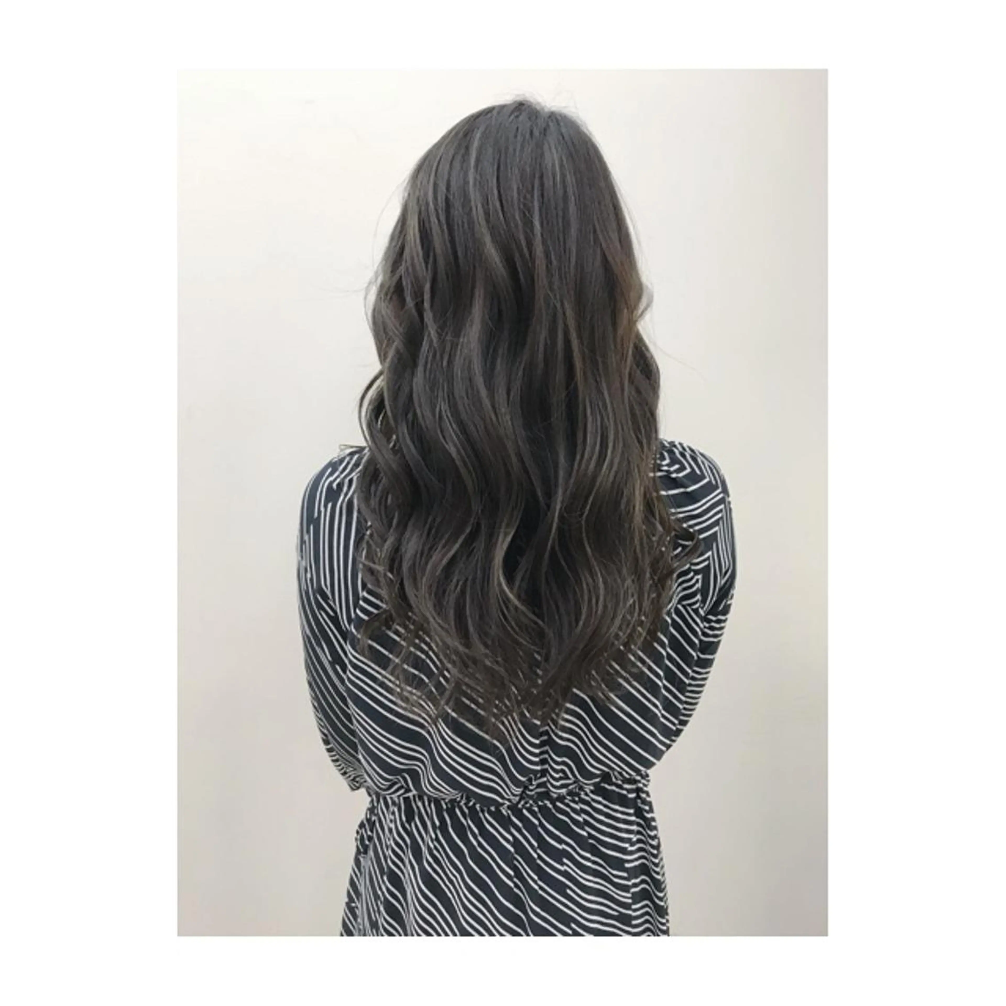 ロング カラー 永岡 鉄平のヘアスタイル