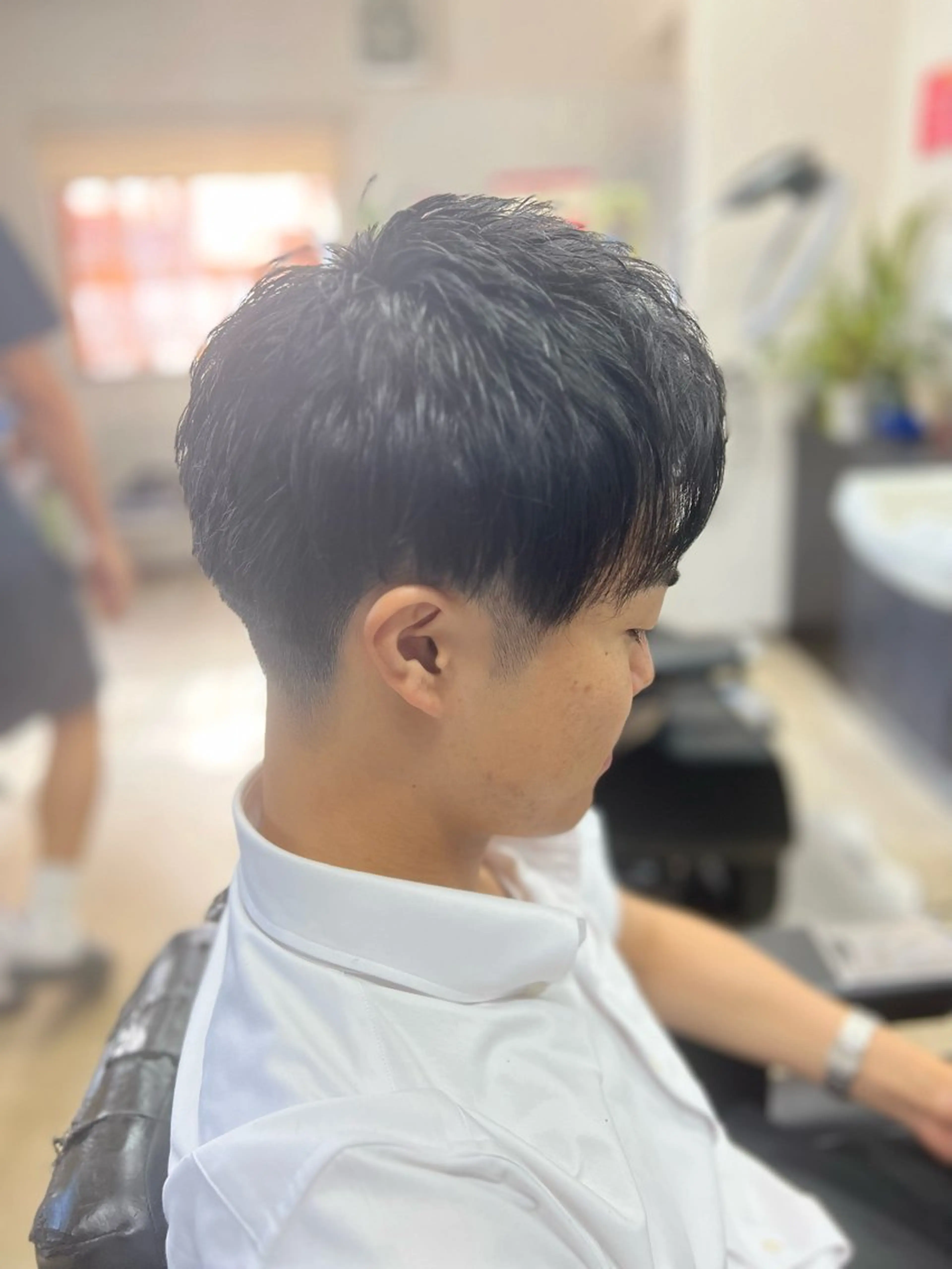 ミディアム メンズ 刈り上げ ヘアーサロン・シルエット箱崎店所属・井尾 美空斗のヘアスタイル