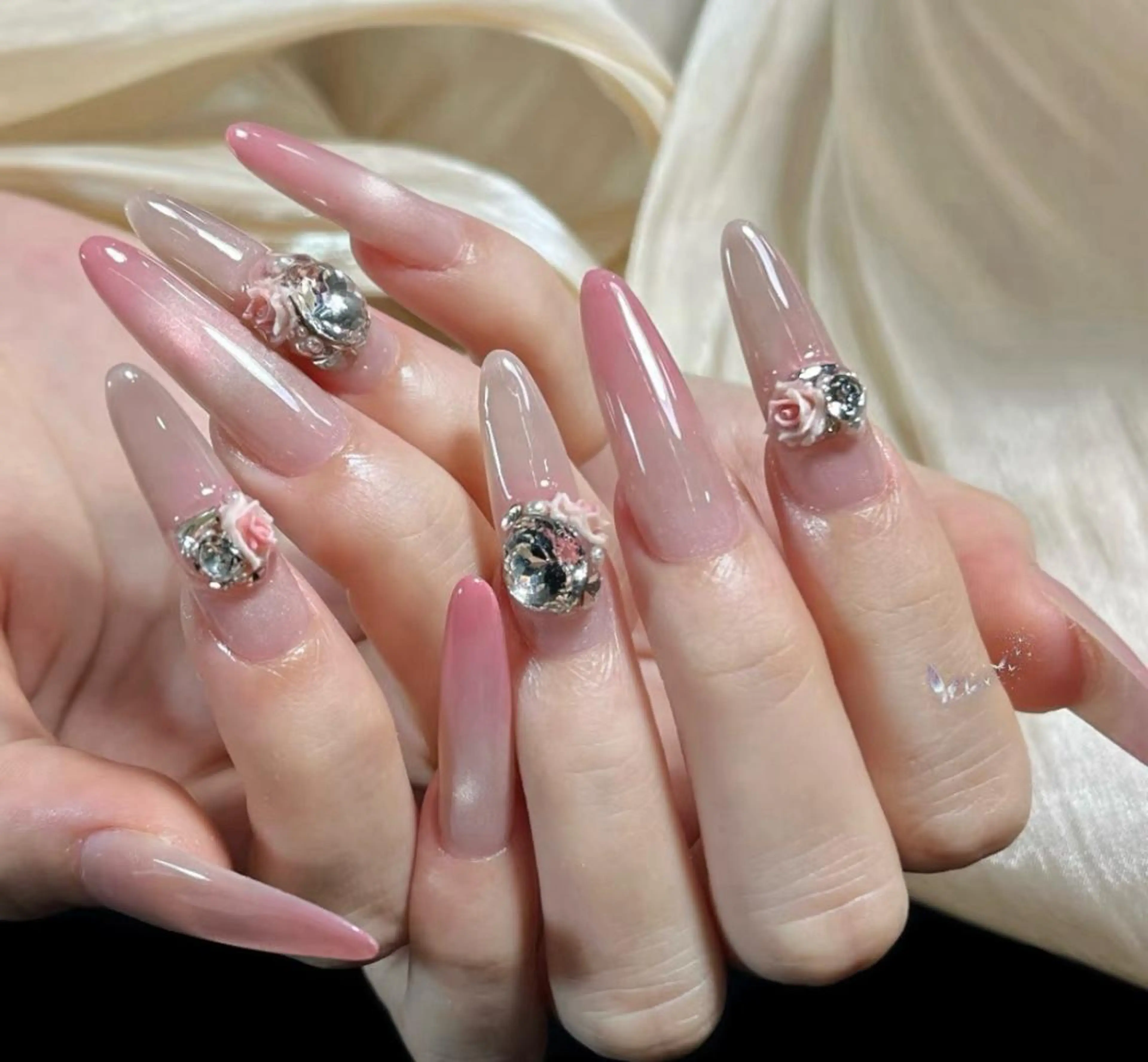 ネイル ハンドネイル Pure&Rich Nailのネイルデザイン