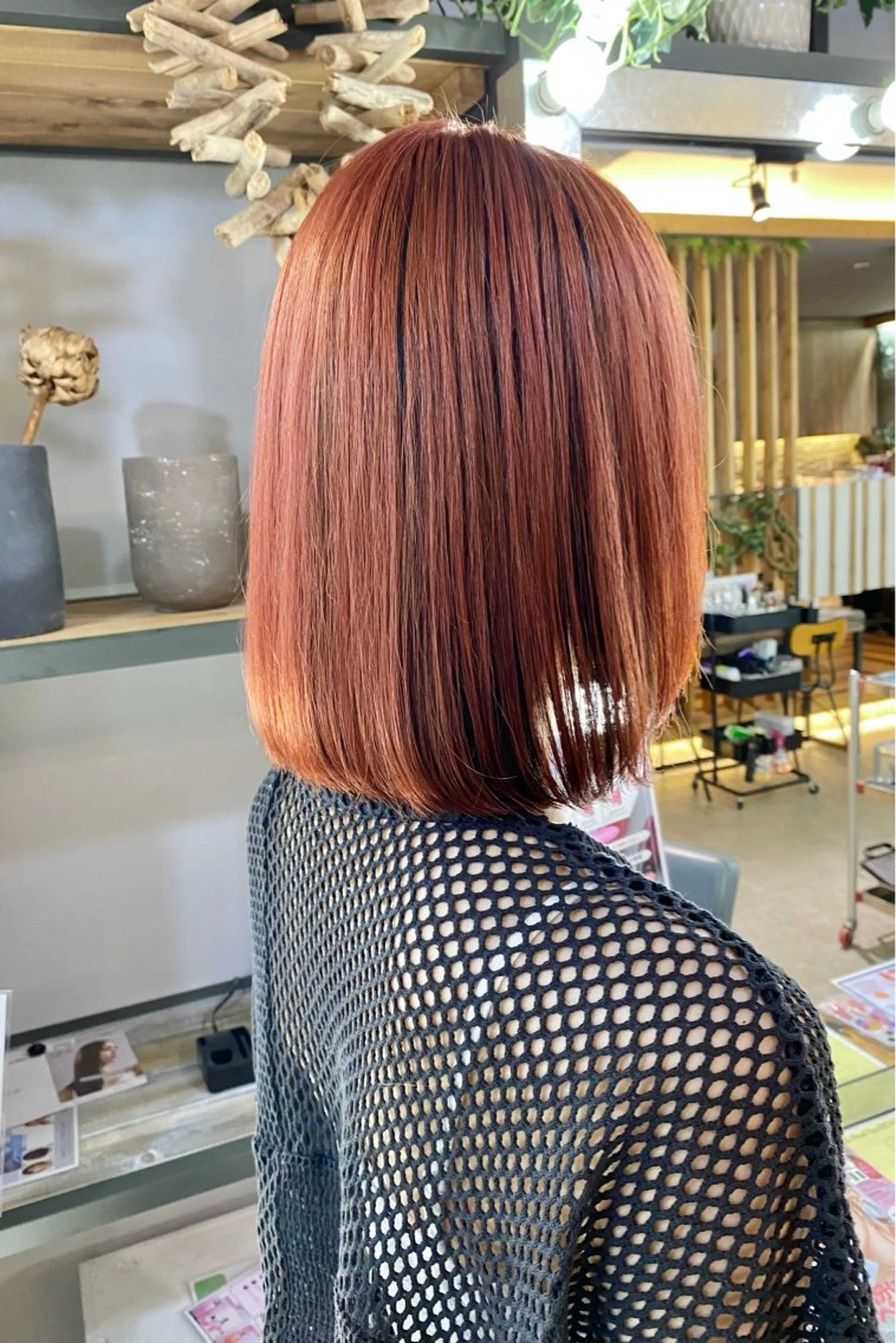 ミディアム カラー 菊地 紗矢のヘアスタイル