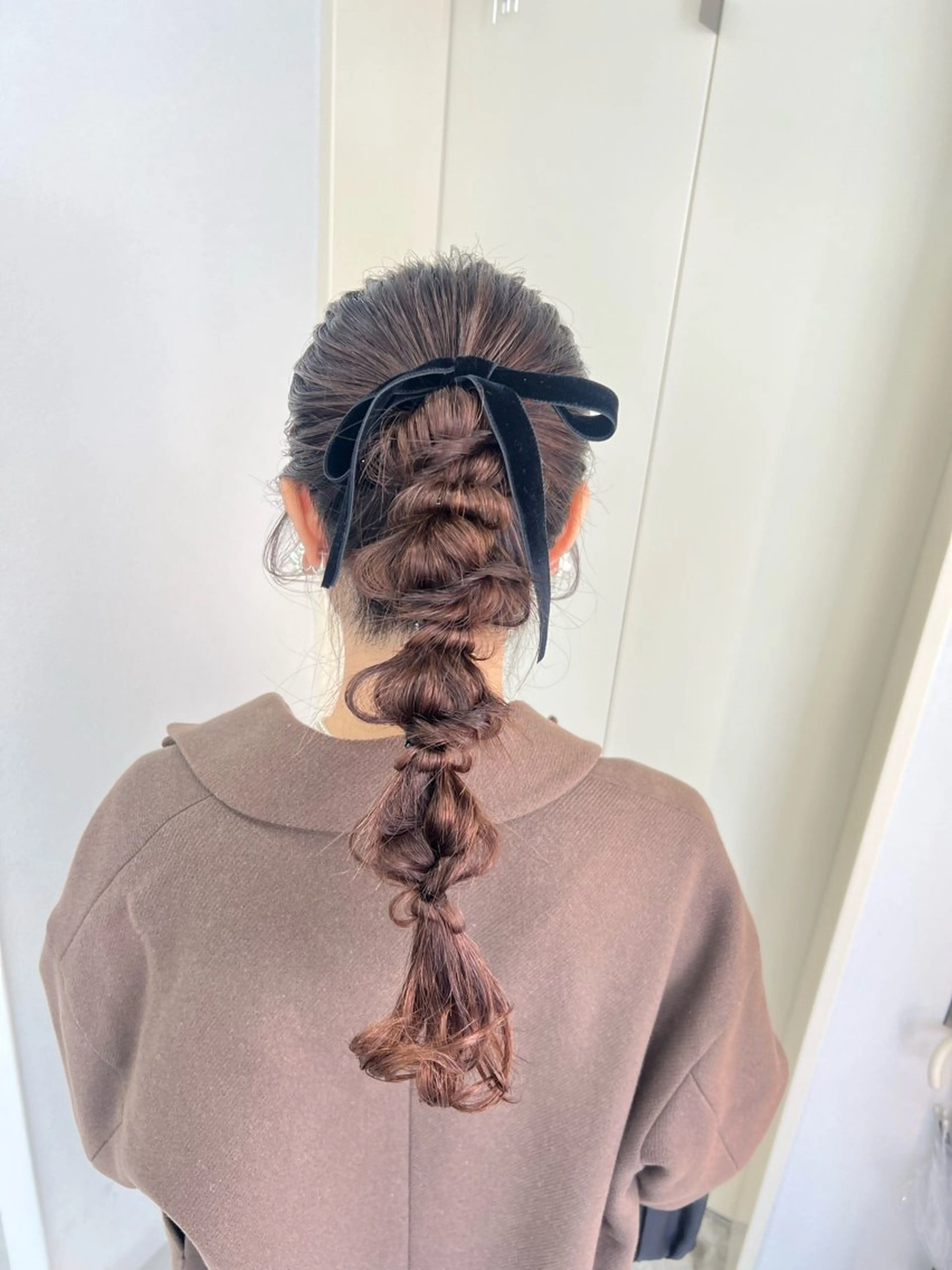 ロング maya レイヤーカットのヘアスタイル