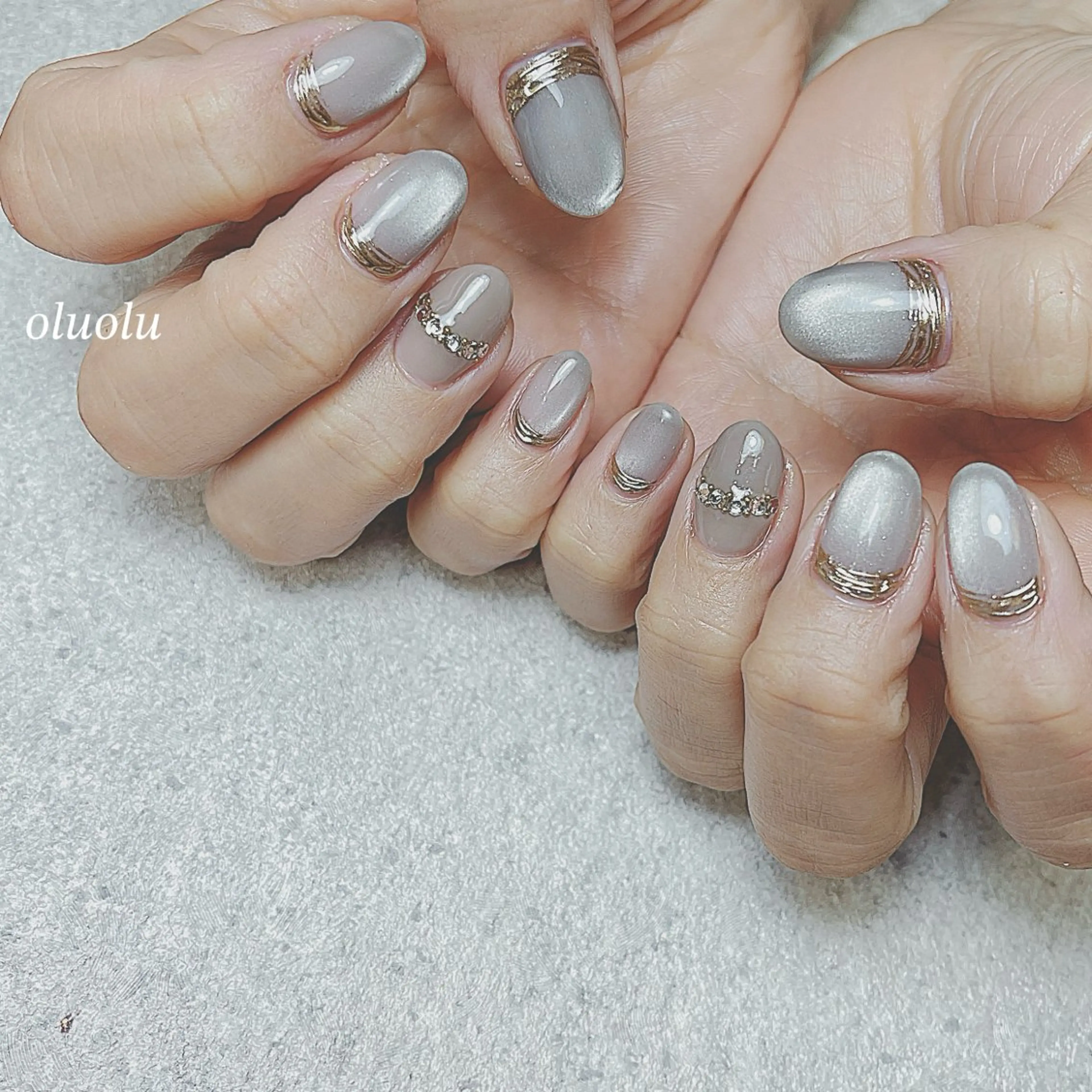 ネイル アートネイル フットネイル マグネットネイル ミラーネイル ストーンネイル ハンドネイル 大村 紬華のネイルデザイン