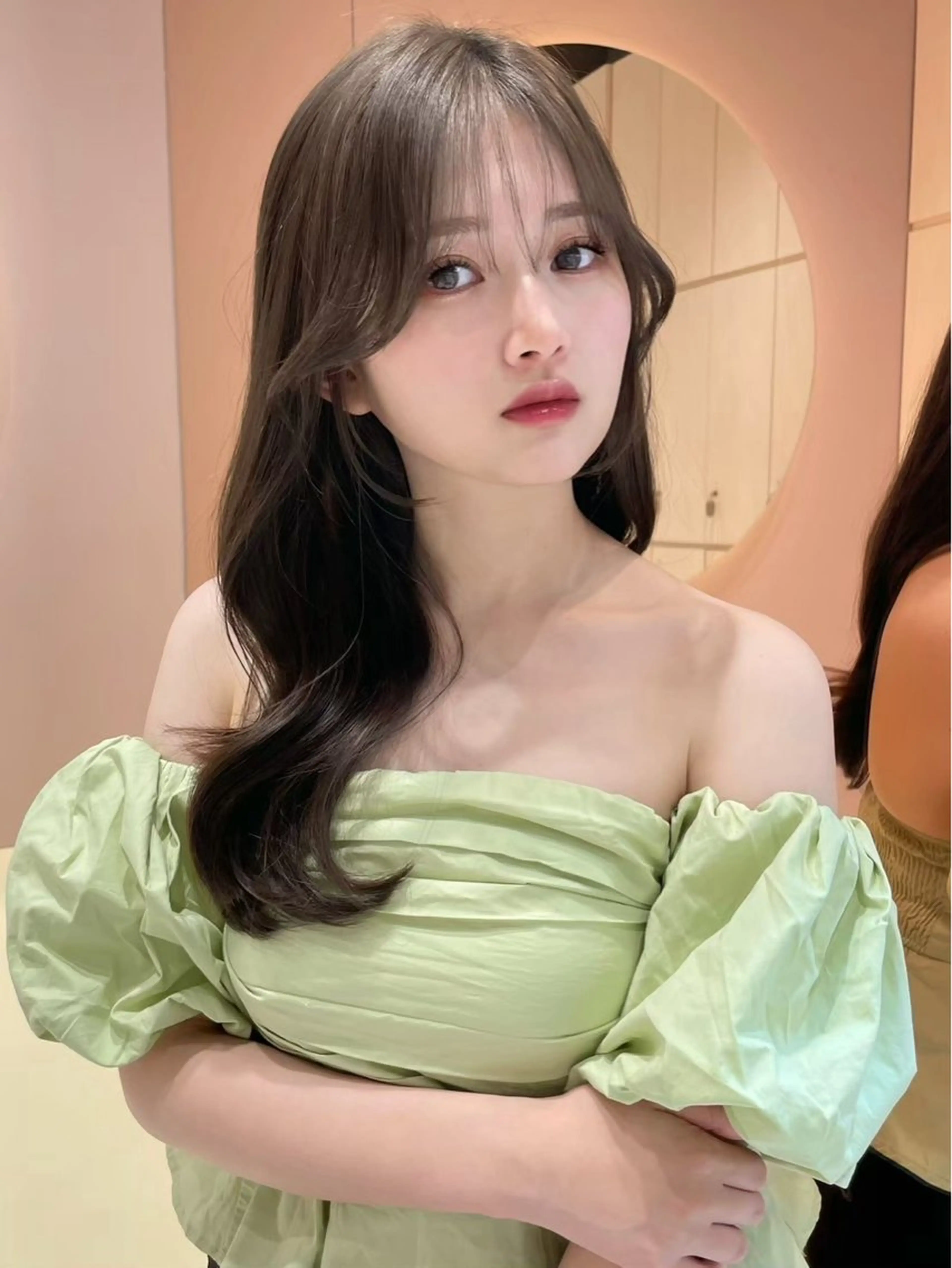ミディアム カット ヘアカラー トリートメント ブリーチなし髪質改善 🎀はのん 韓国ヘアのヘアスタイル