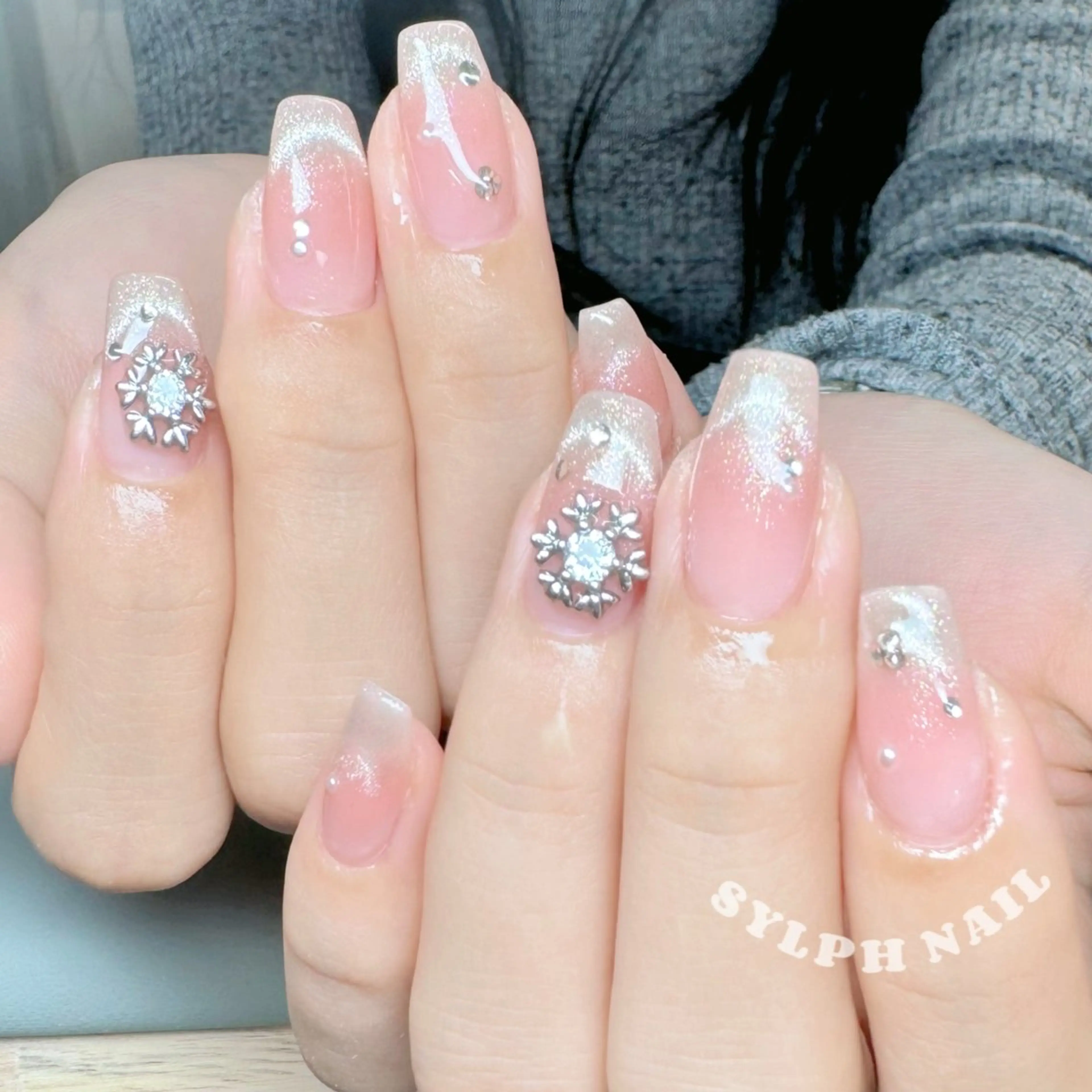 ネイル ハンドネイル Trend Nail シルフのネイルデザイン