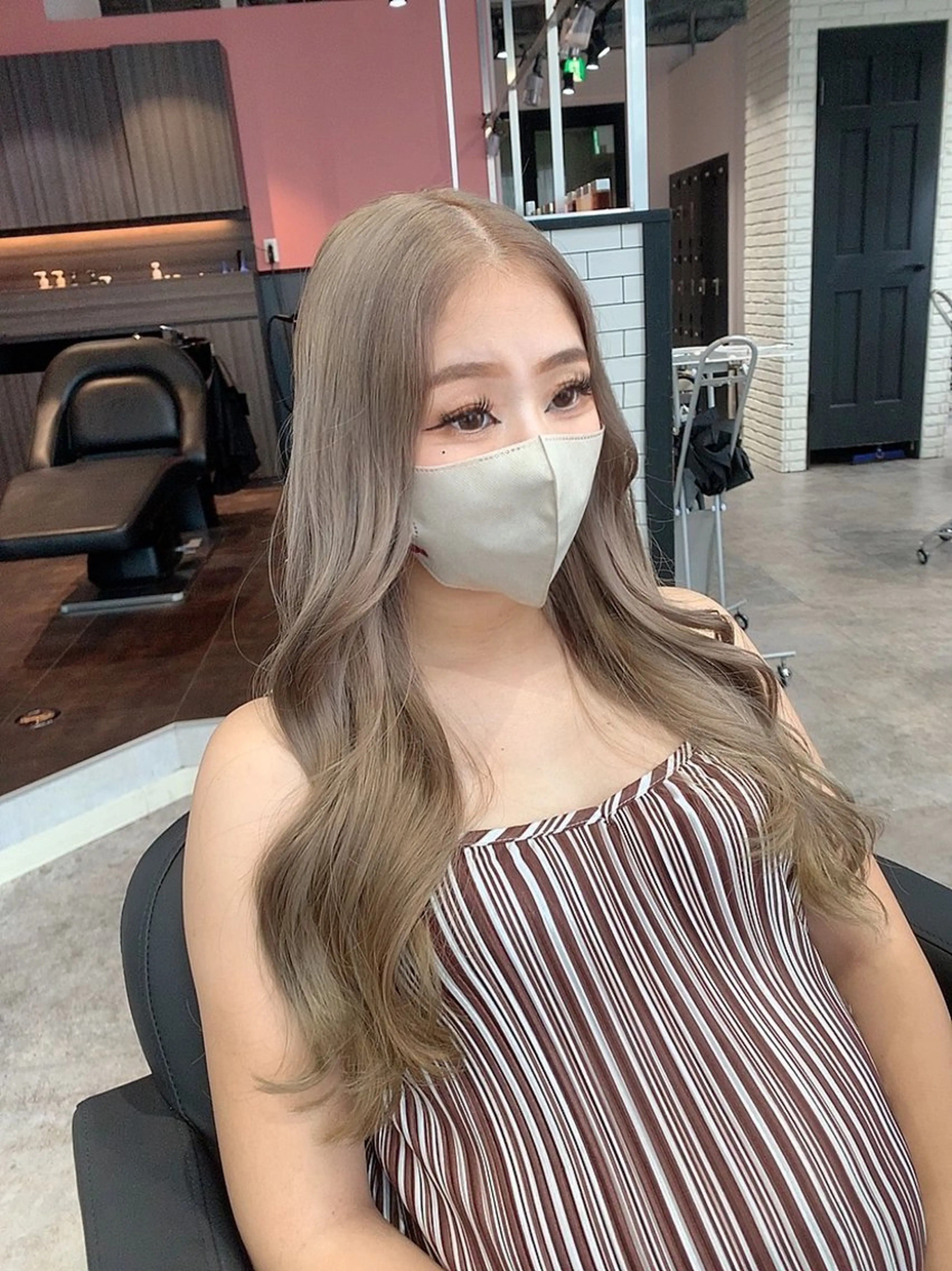 ロング shes茶屋町アリサ 🎀顔周り×韓国風のヘアスタイル