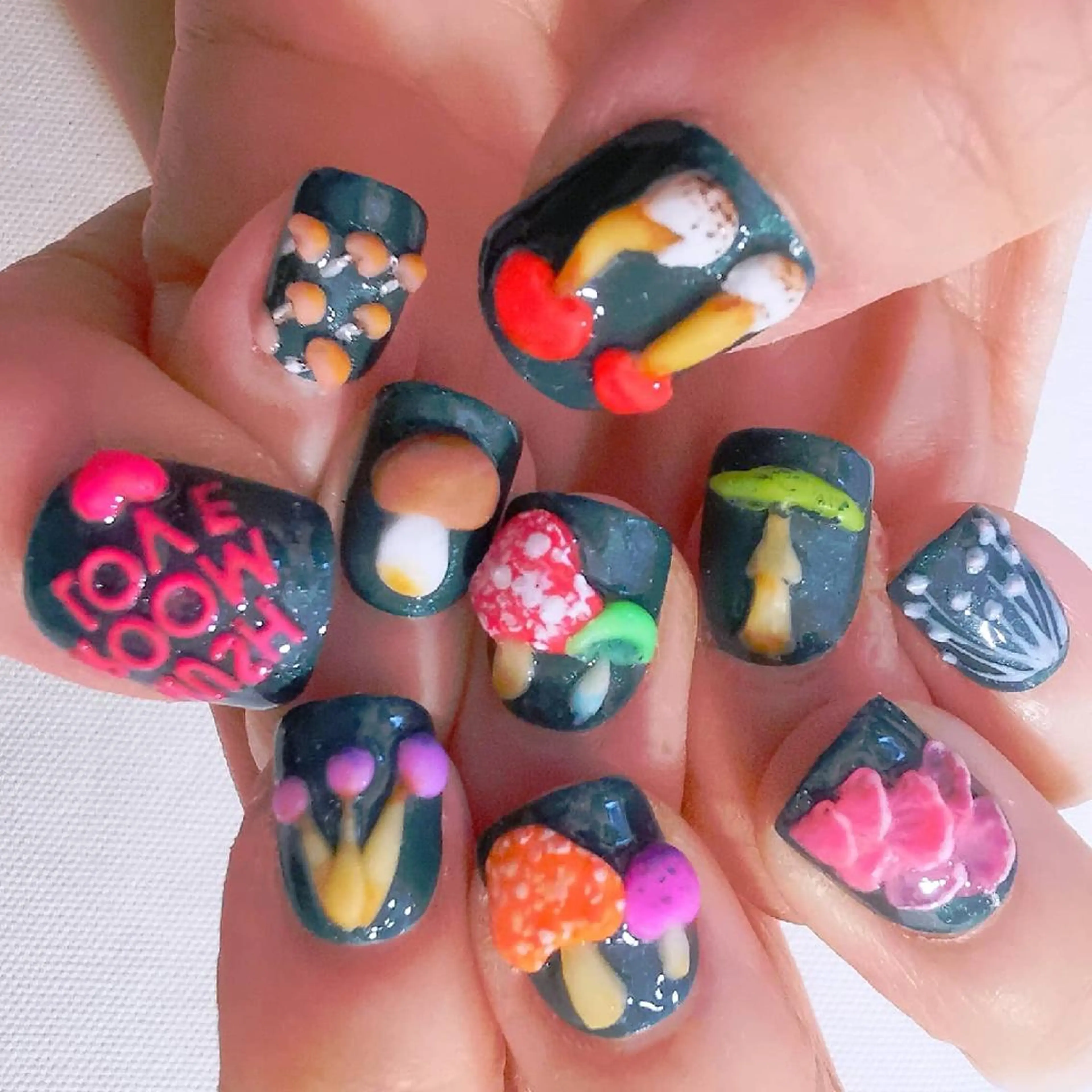 I love mushroom Nails きのこ大好きネイル 今週末はきのこ