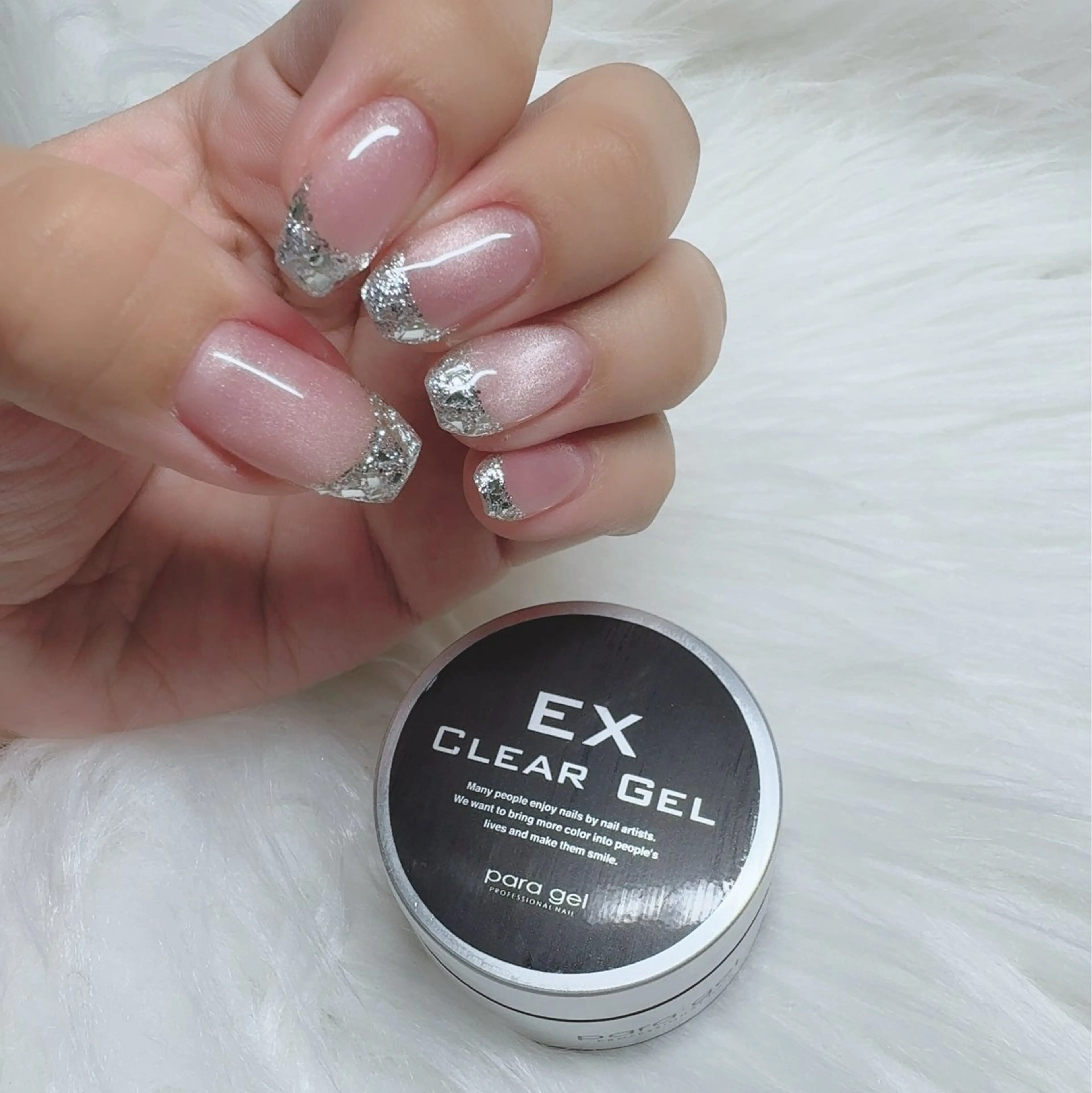 ネイル フレンチネイル ジェルネイル パラジェル ハンドネイル Nailsalon Lightsのネイルデザイン