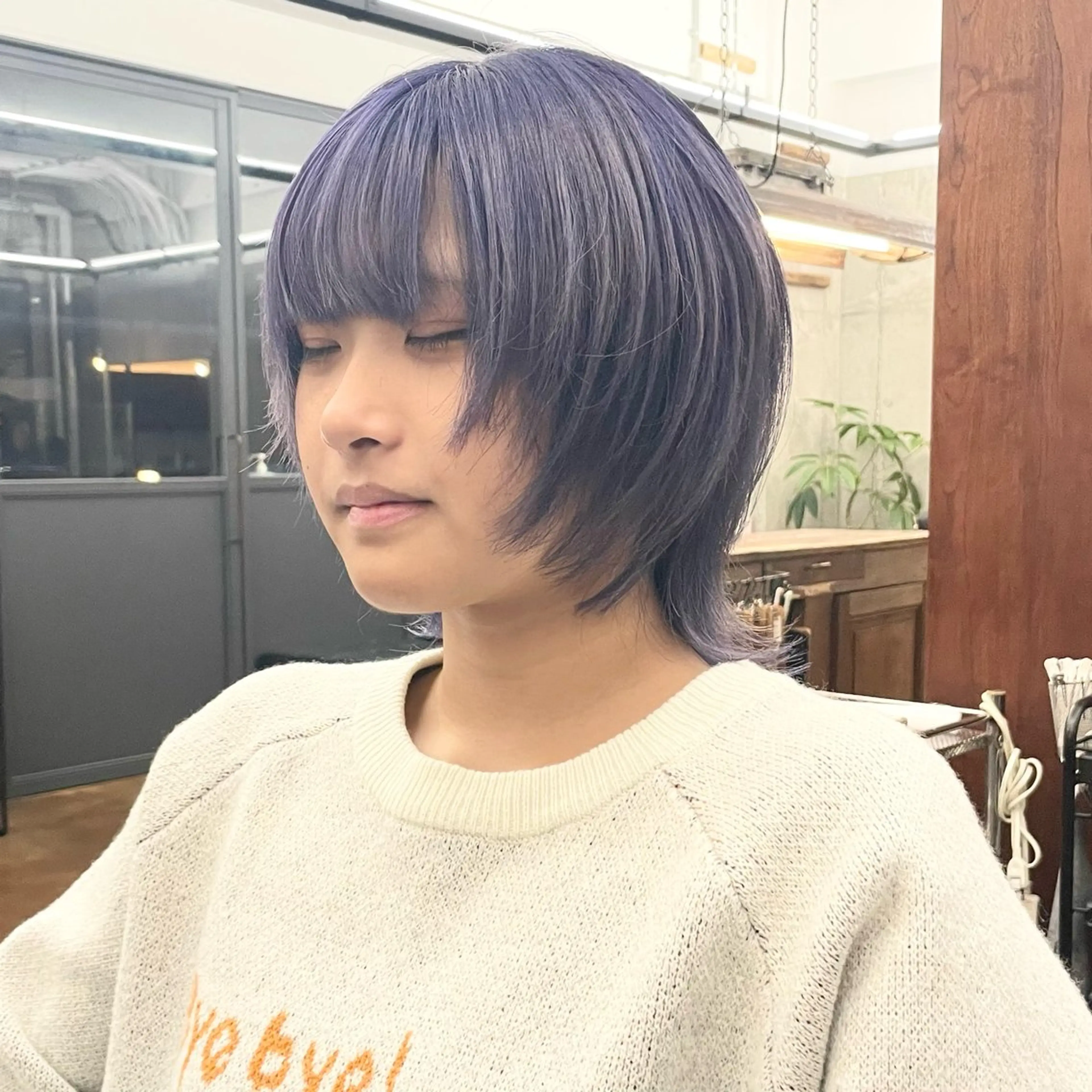 ダブルカラー(ケアブリーチ2回)+ミディアム/ボブ/ショート/レイヤー/ウルフカット+クイックトリートメント※メンズ可の写真