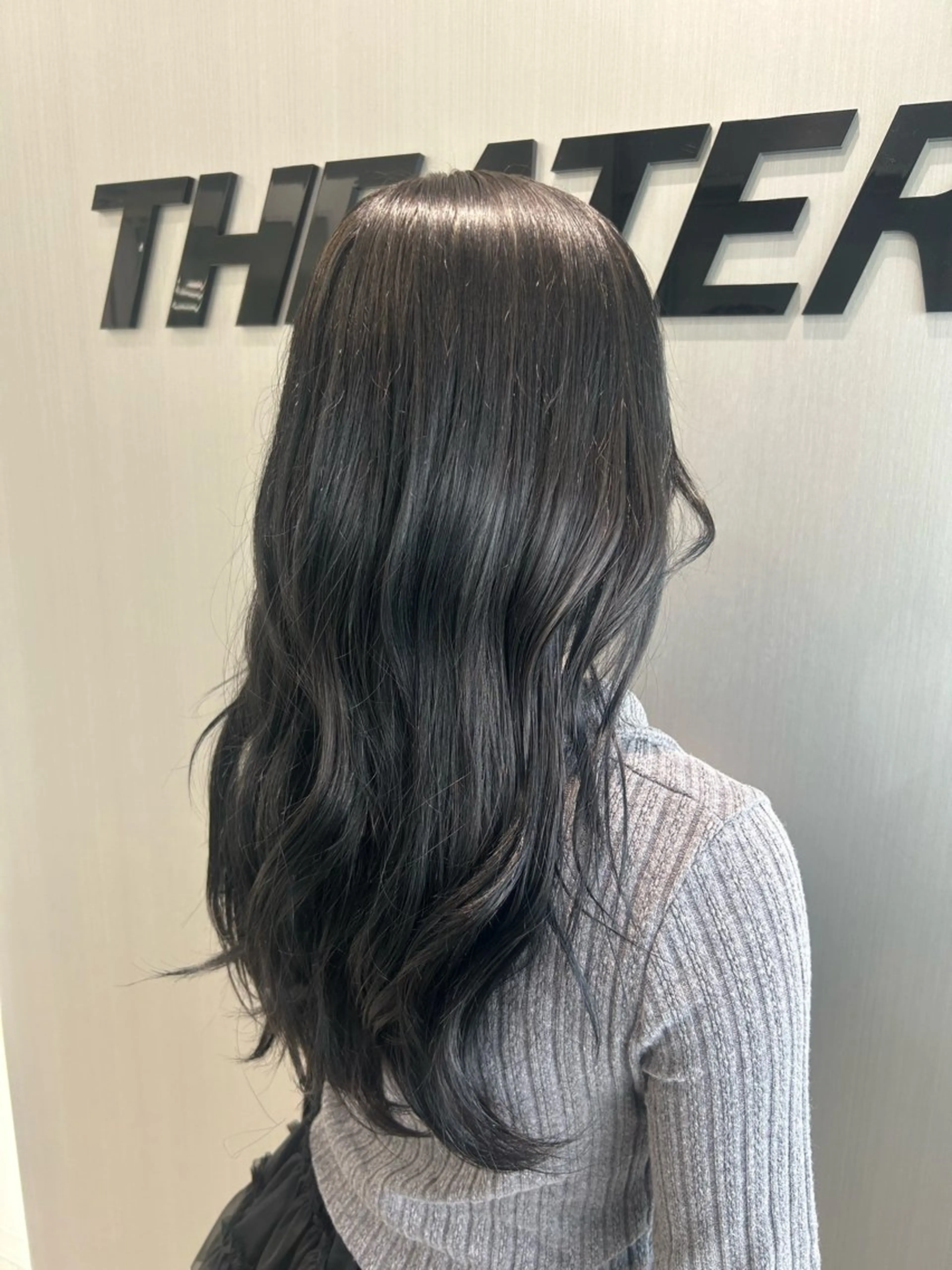 ロング カラー YUKA💜淡色 ラベンダー/ベージュのヘアスタイル
