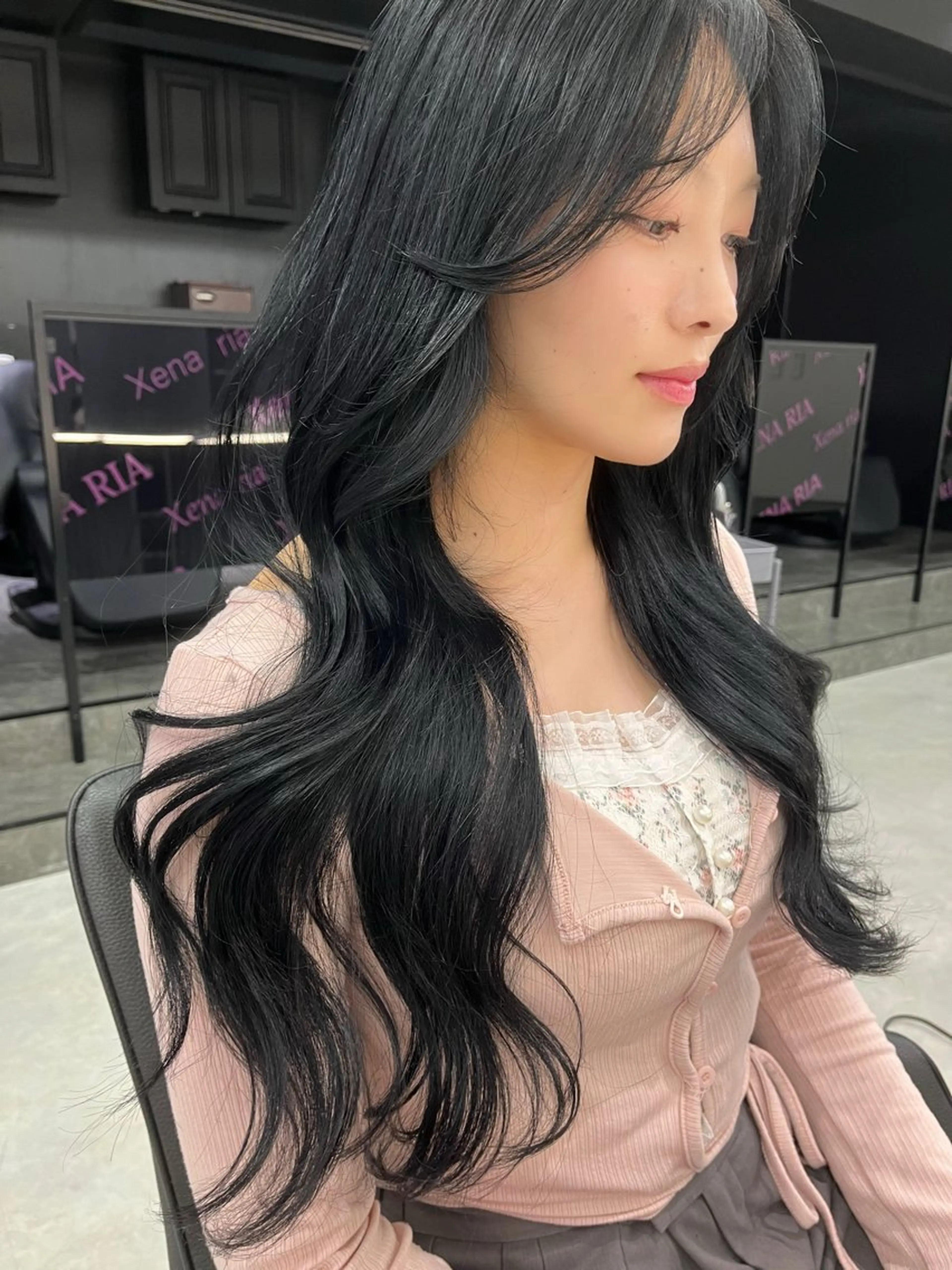 ロング カラー 黒髪 ブルーカラー ブルーブラック 透明感カラー Kaho🤍レイヤー ※女性限定のヘアスタイル