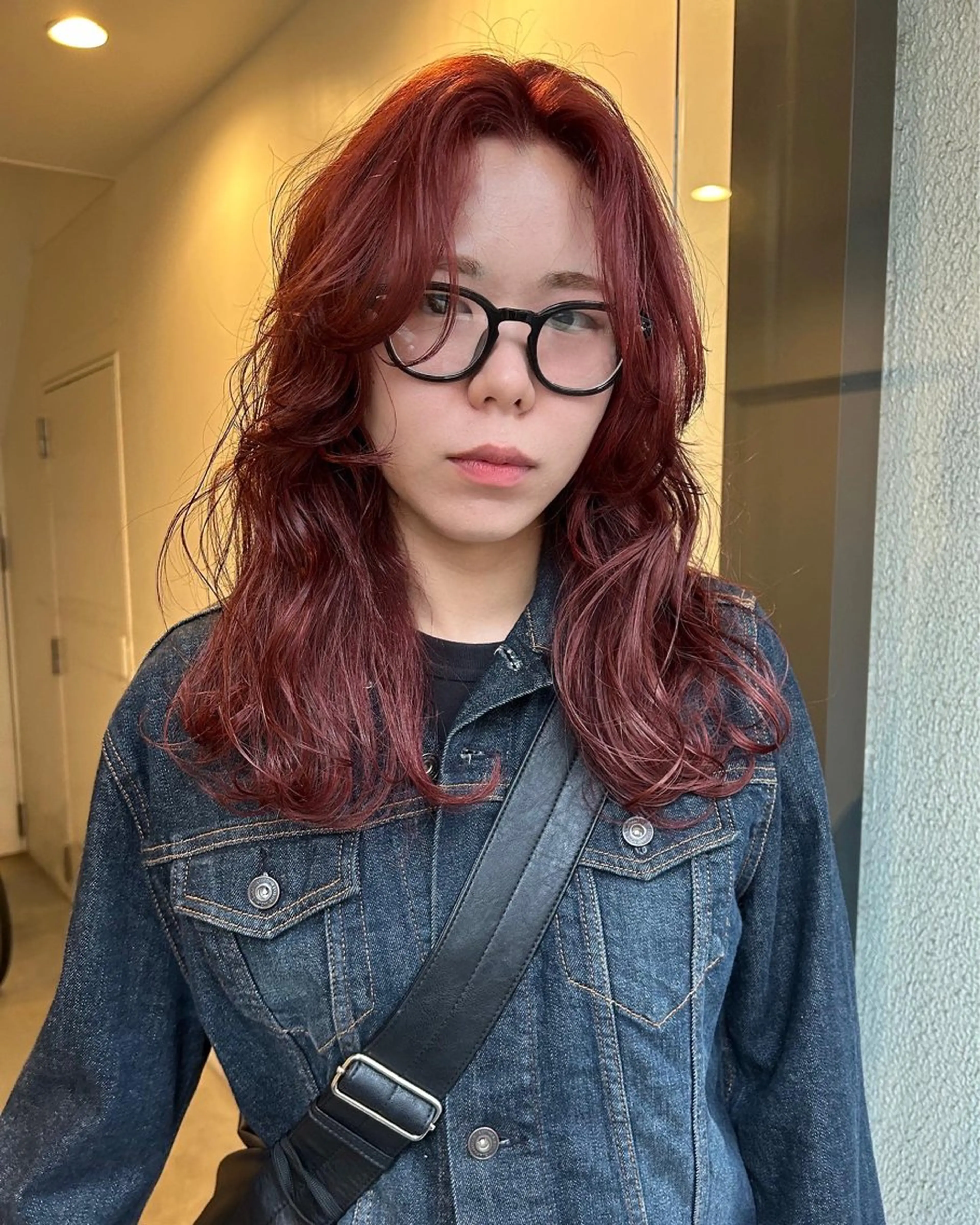 セミロング カラー カット ヘアカラー トリートメント hen所属・心斎橋/レイヤー/ ブリーチ/モエのヘアスタイル